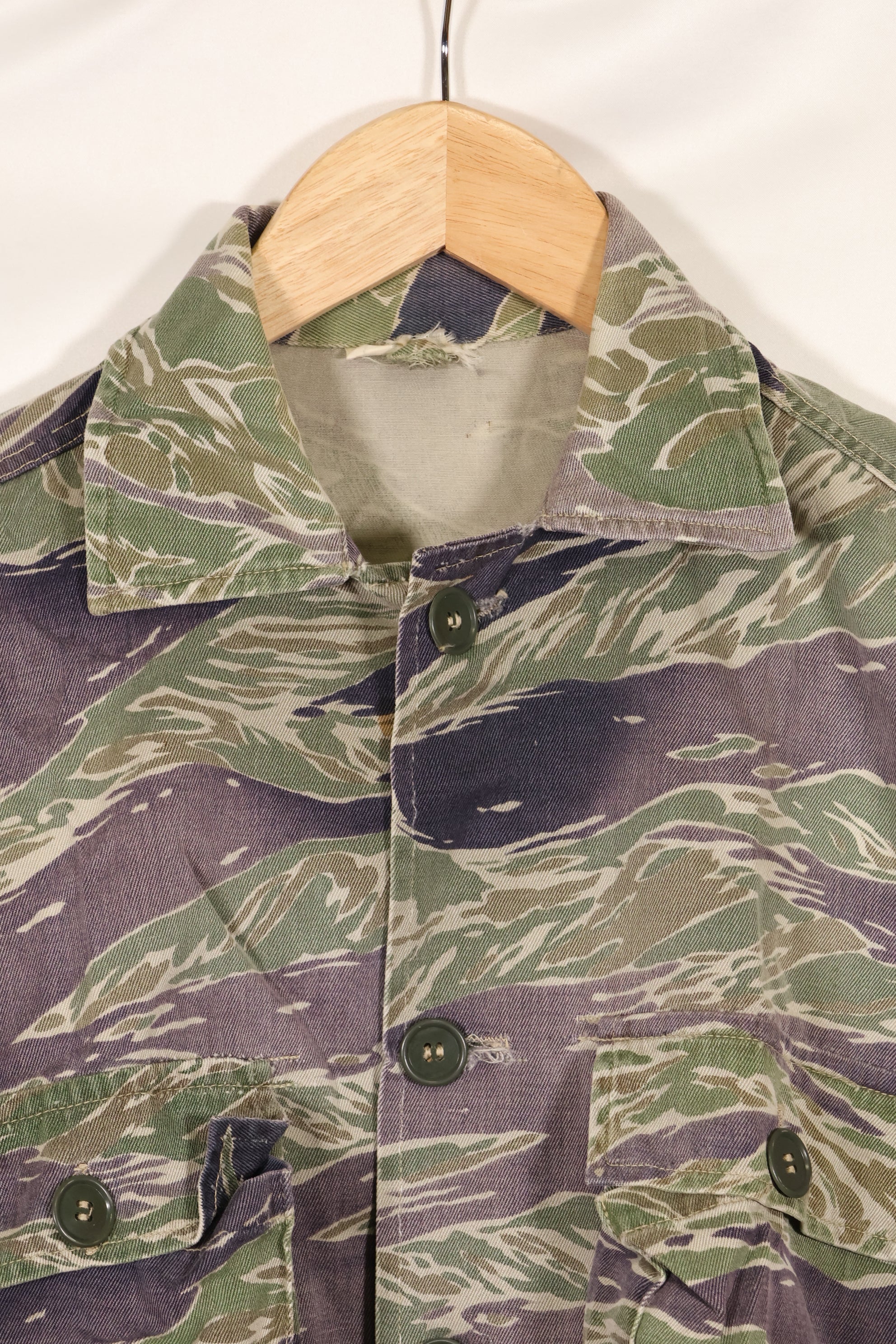 Mid-1960s, estimated A-XL Silver Tiger Tiger stripe shirt, faded, used.