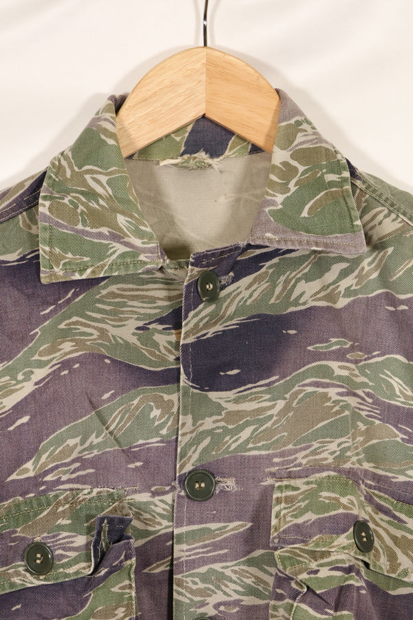 Mid-1960s, estimated A-XL Silver Tiger Tiger stripe shirt, faded, used.
