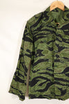 1968 and 1969 73rd surveillance airplane company direct embroidery VNMC 4th pattern tiger stripe set, never used