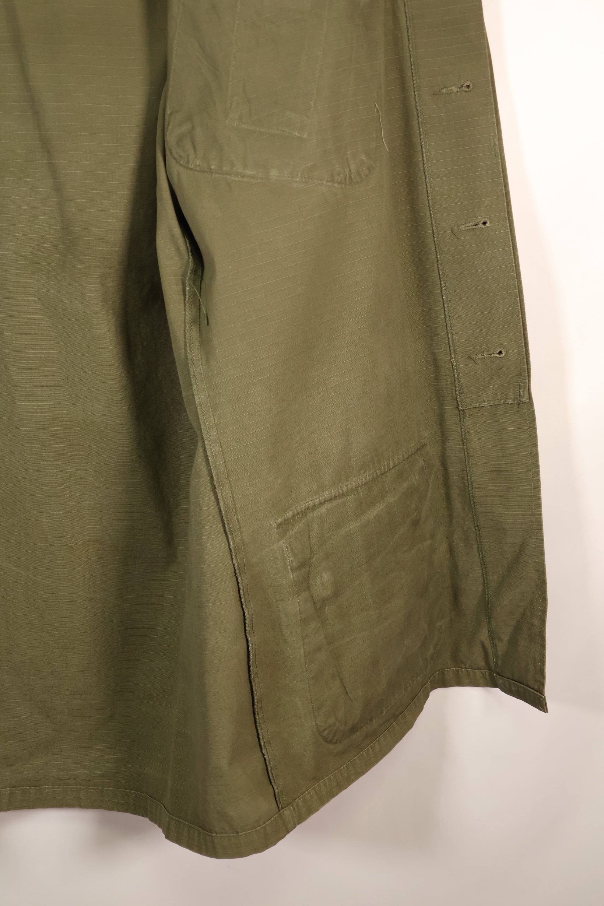 Late 1960s, S-L, U.S. Military, 4th Model Jungle Fatigue Jacket, with added patches, used
