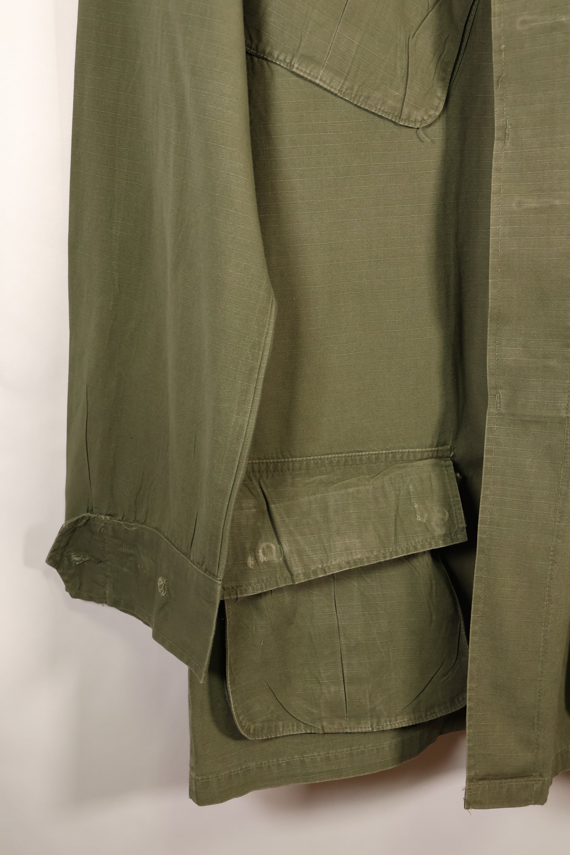 1969 Contract, M-L, 4th Model Jungle Fatigue Jacket, 101st Airborne Division Specification, Used