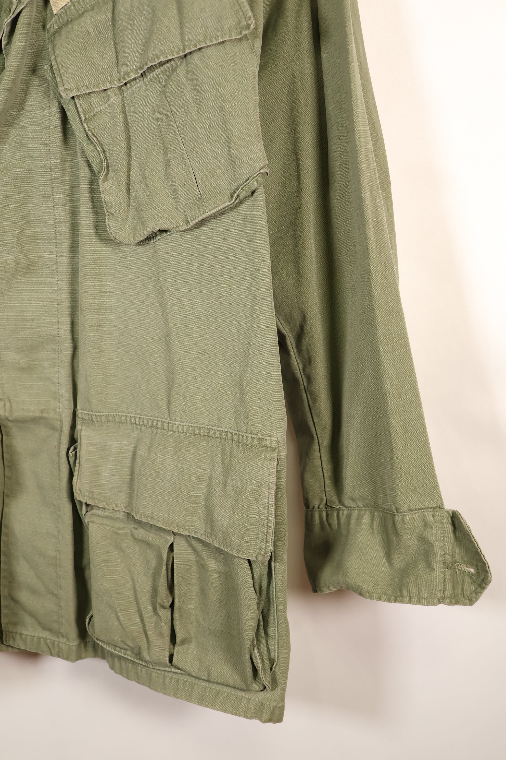 1969 Contract S-S 4th Model Jungle Fatigue Jacket with Tape—Used