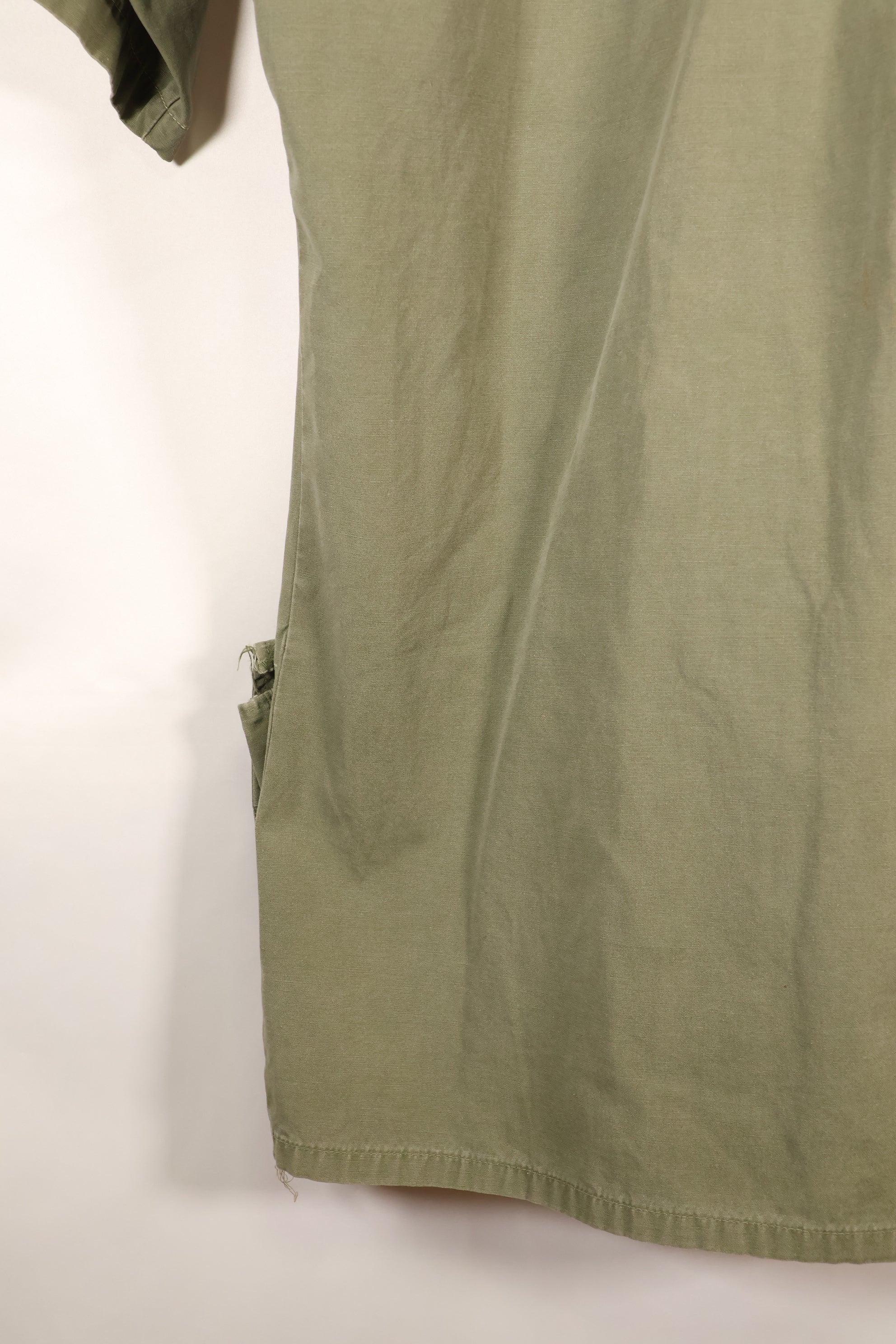 1966–67 Contract, S-R, Presumed USAF Issue, 3rd Model Jungle Fatigue Jacket, Short-Sleeve, Used