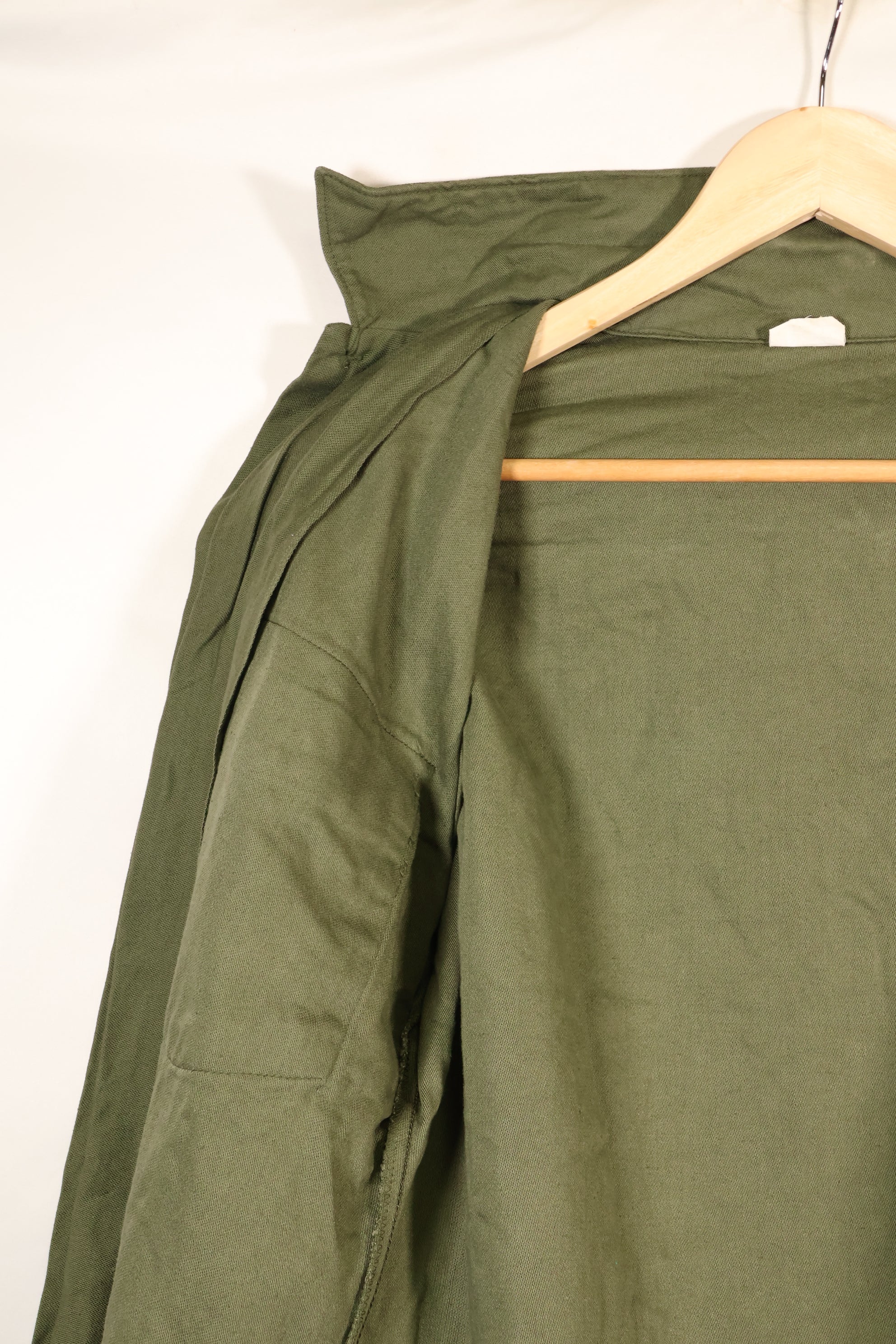 1971 Contract, 15 1/2 x 33, OG-107, Utility Shirt, Good Condition, Used