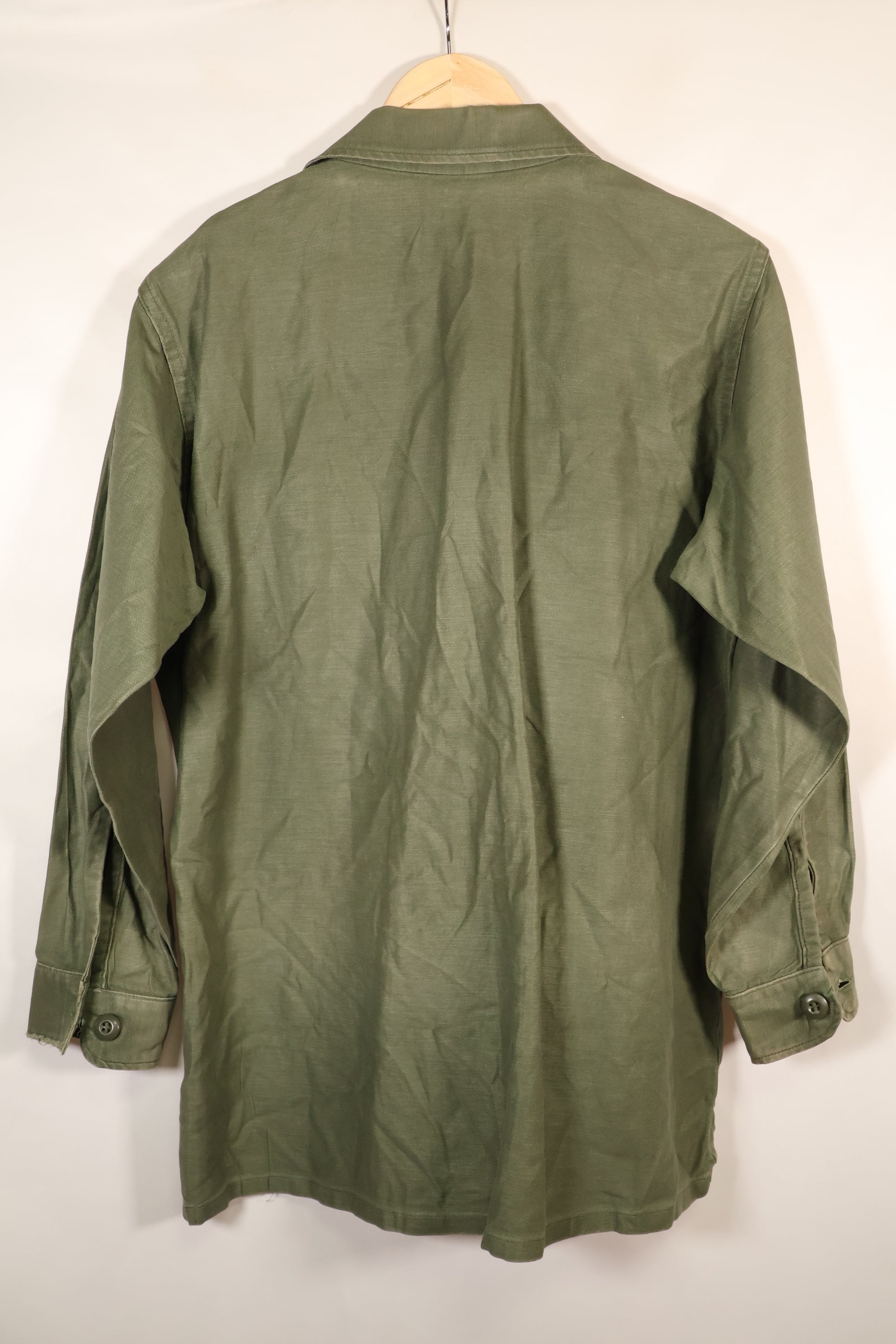 1971 Contract, Estimated Size: SMALL, OG-107 Utility Shirt, U.S. Navy, Original Tapes, Used