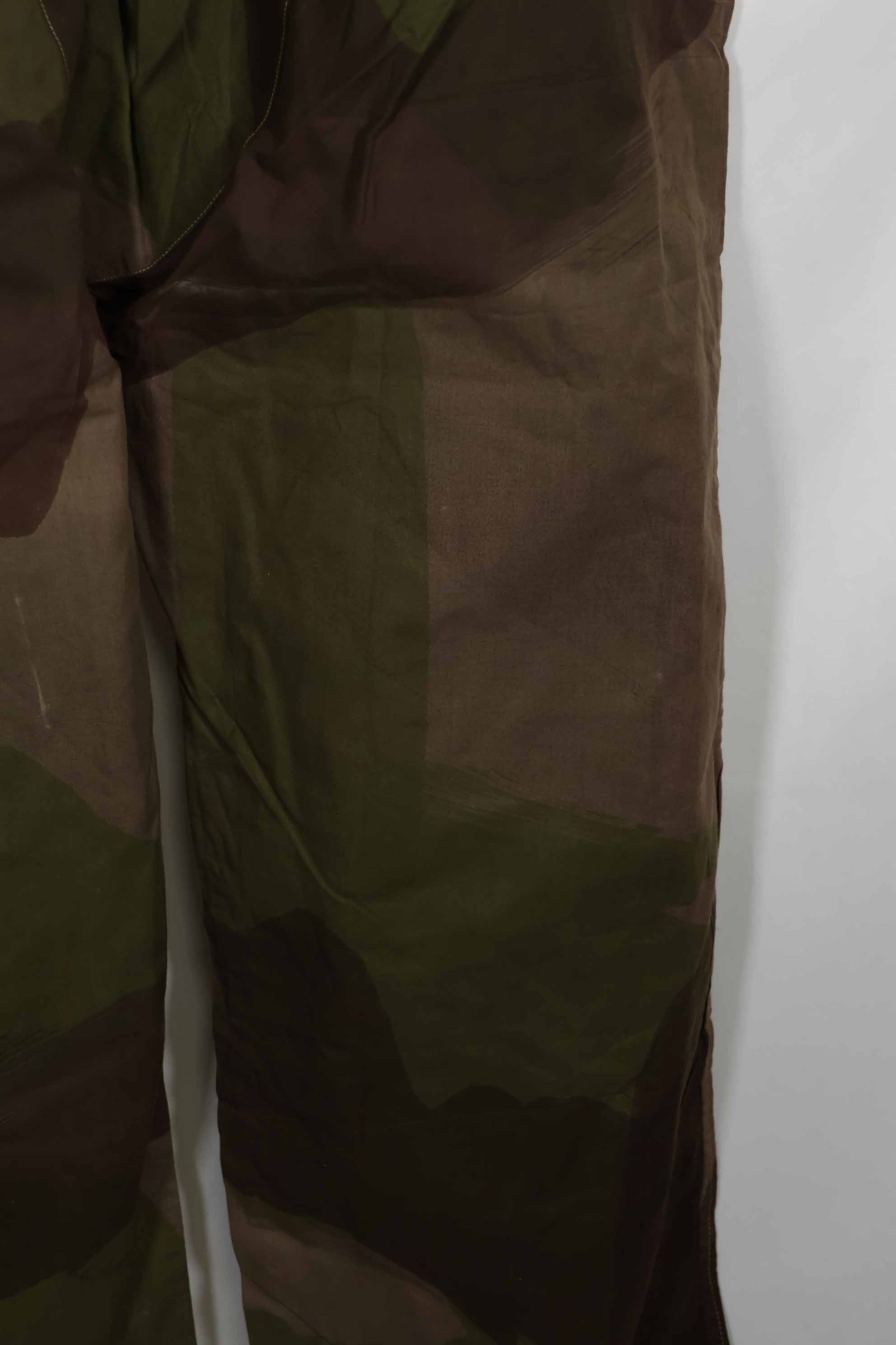 1944 British Army SAS Trousers WINDPROOF camouflage pants size No. 6 in good condition