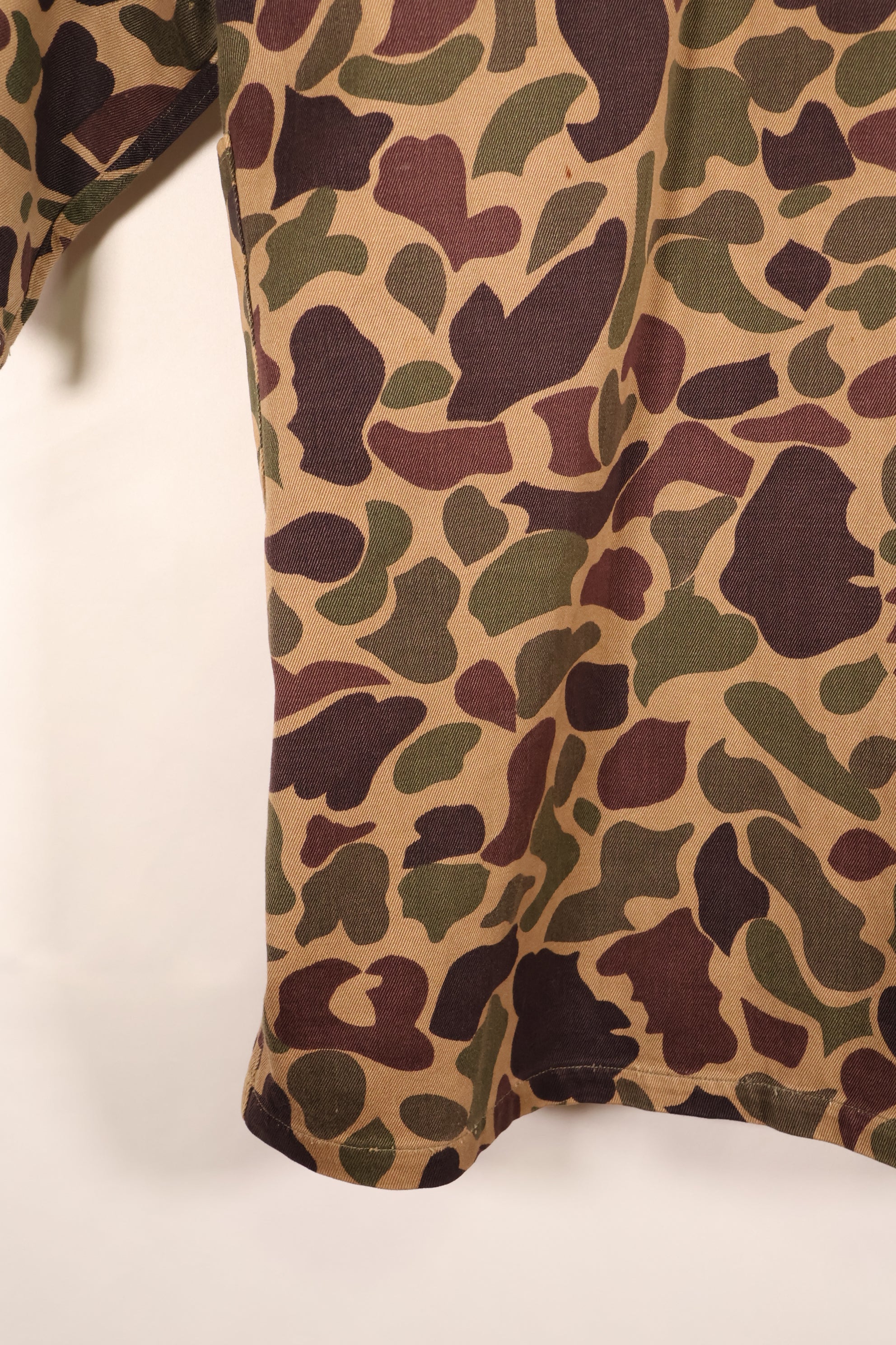 Early 1960s, Asian-style cut, CIDG, Beogam camouflage, locally made frogskin camouflage, used