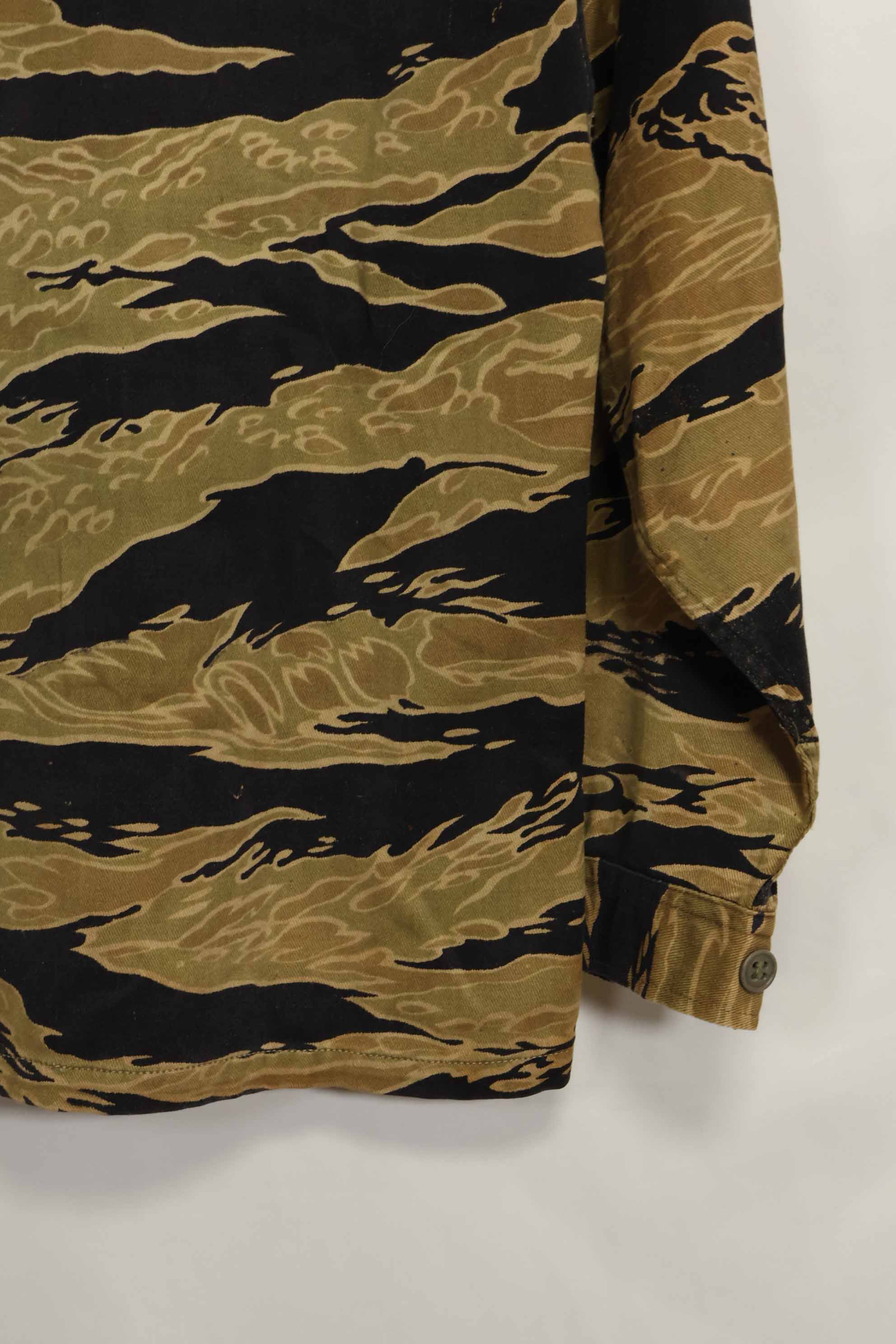 1960s Gold Tiger Tiger Stripe Shirt Asian Cut A-M Good Condition Used