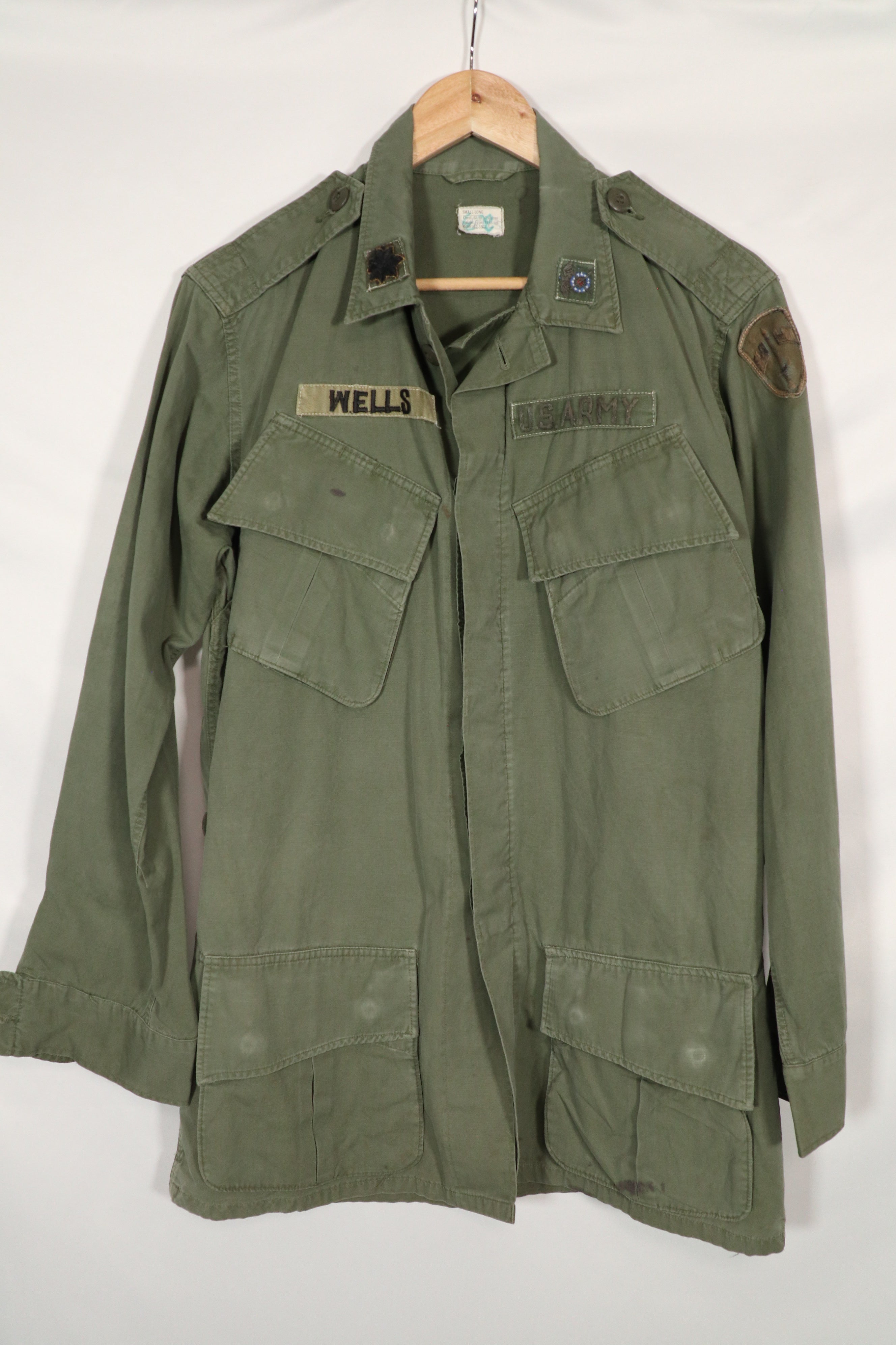 Real 2nd Model Jungle Fatigue Jacket, MACV affiliation, first patch attached, used.