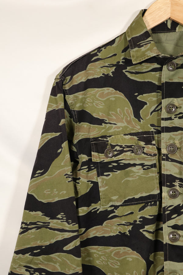 Real Late War Pattern Tiger Stripe Shirt, heavyweight fabric, good condition.