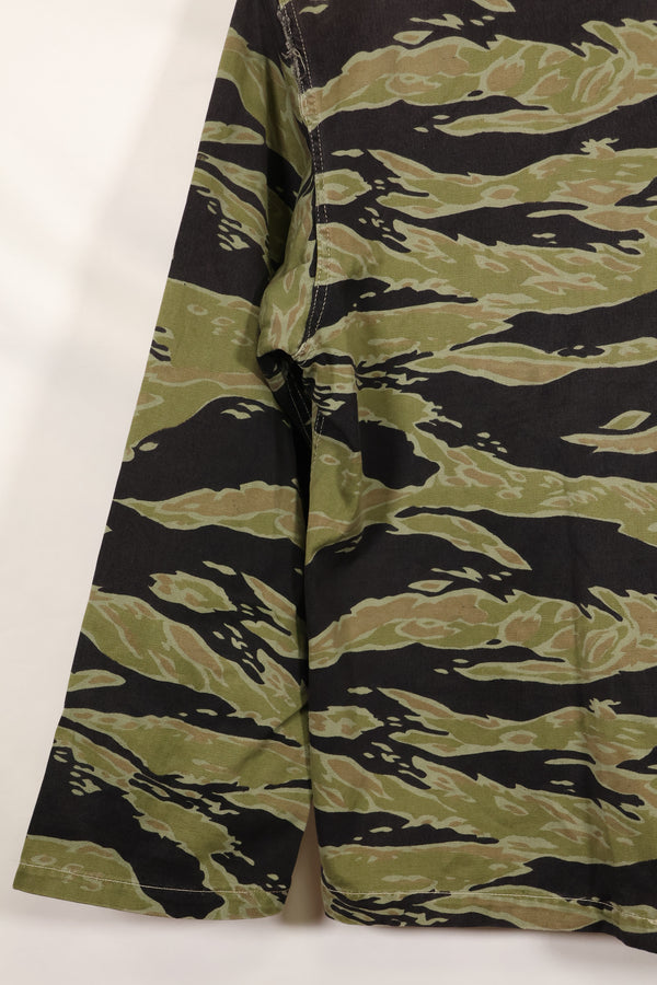 Real Late War Pattern Tiger Stripe Shirt, heavyweight fabric, good condition.