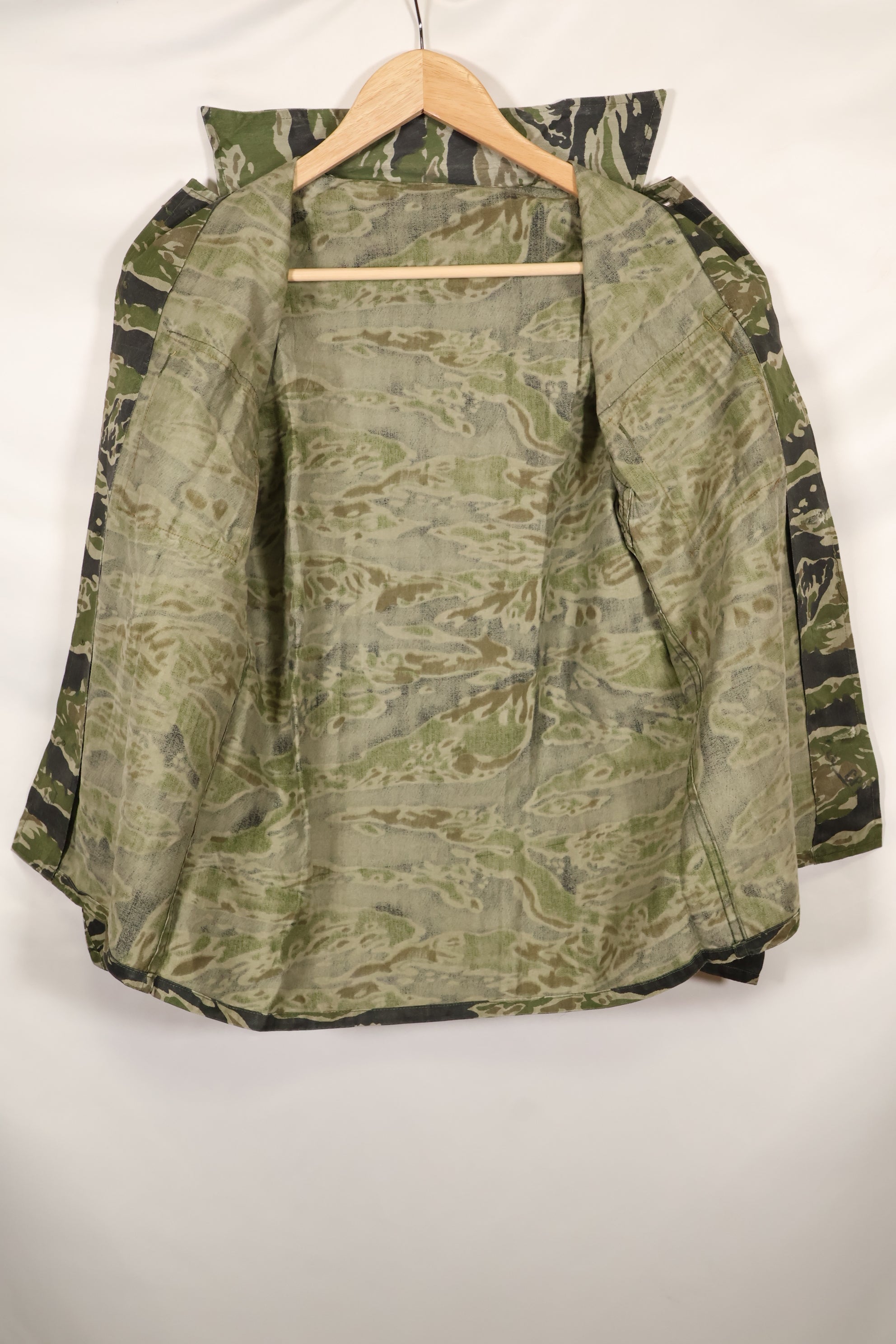 1960s Tiger Stripe Shirt, CIDG pattern, good condition, used, B