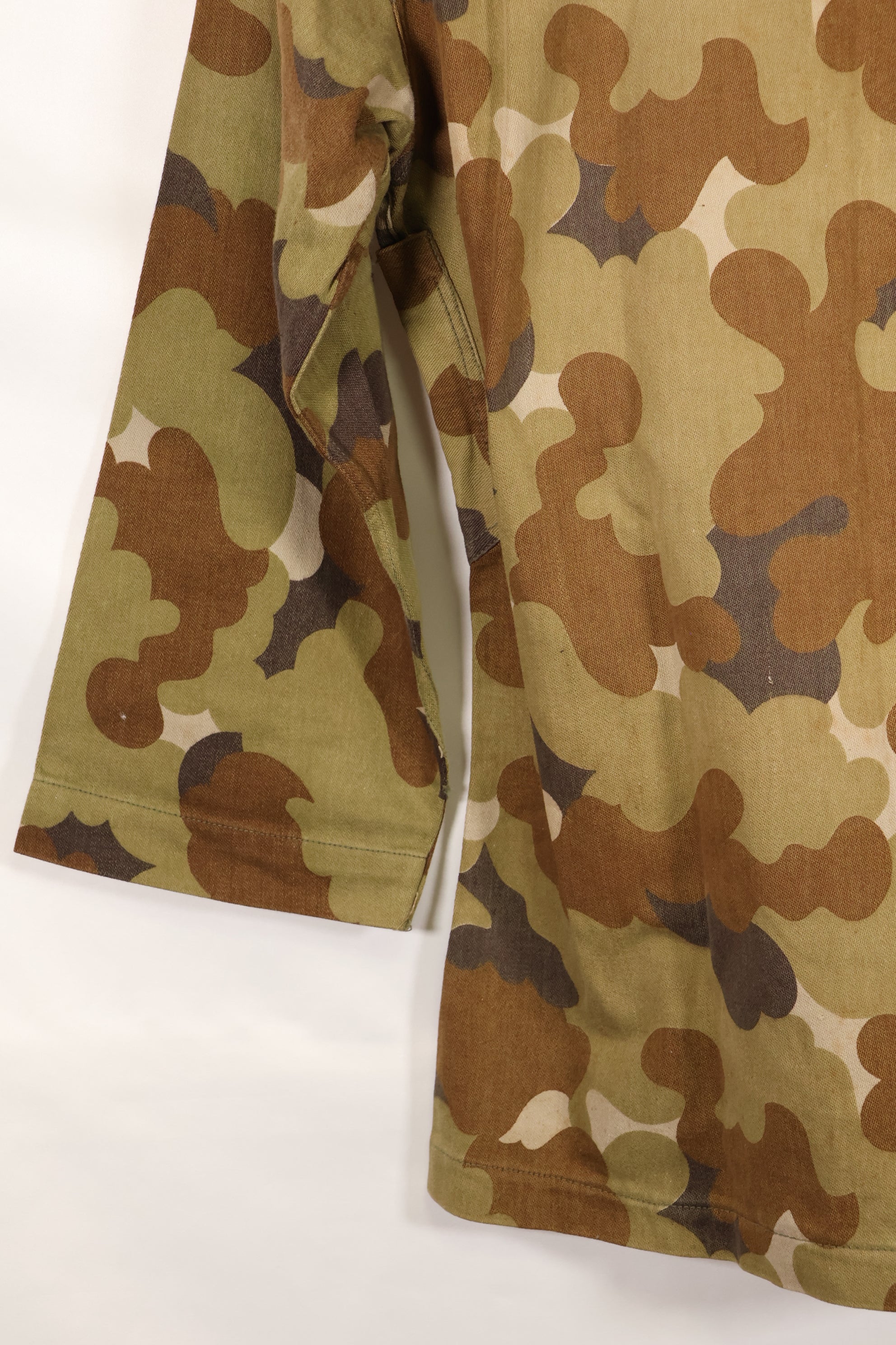 Real South Vietnam National Field Military Police Cloud Camouflage Top and Bottom Set, unused.