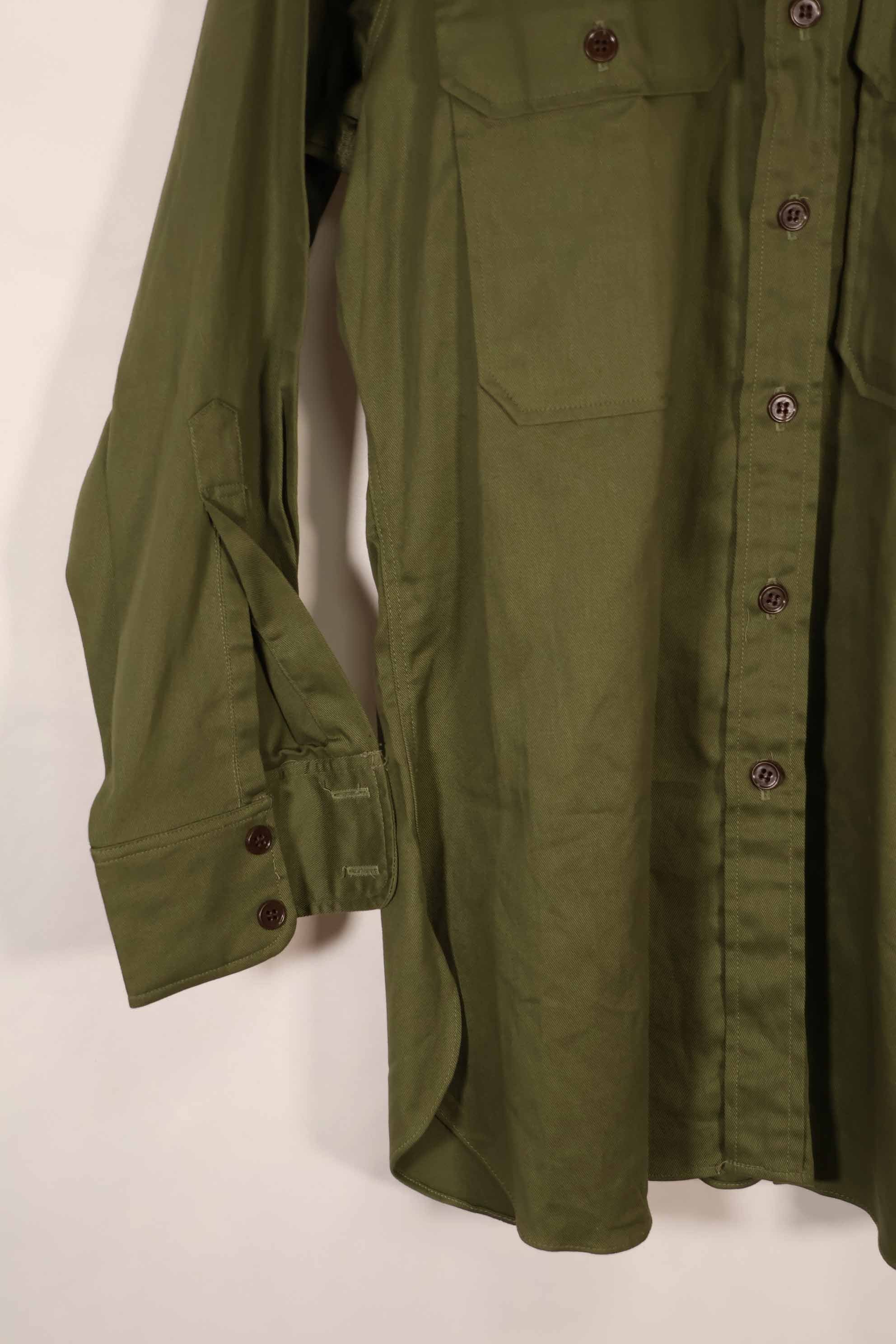 Real 1966 Deadstock Australian Army OD Fatigue Shirt 15 1/2 X32