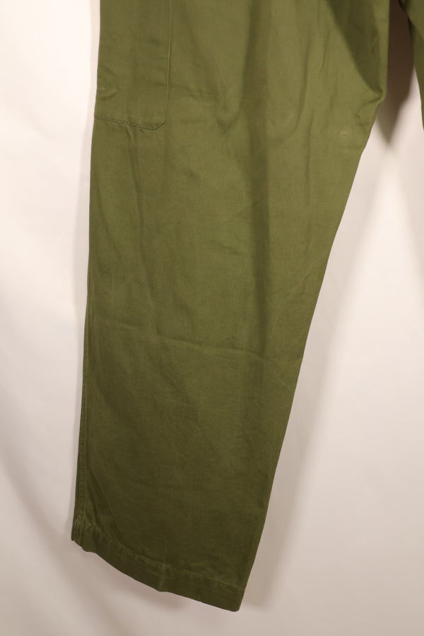 1967年ロット　オーストラリア軍　AATTVなど　ジャングルグリーン　コンバットパンツ　ほぼ未使用品　A