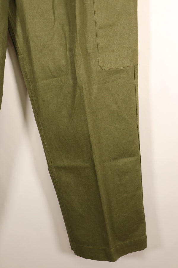 1967年ロット　オーストラリア軍　AATTVなど　ジャングルグリーン　コンバットパンツ　ほぼ未使用品　B