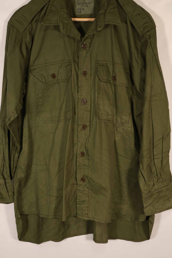 Real 1967 Australian Army Fatigue shirt, almost unused.