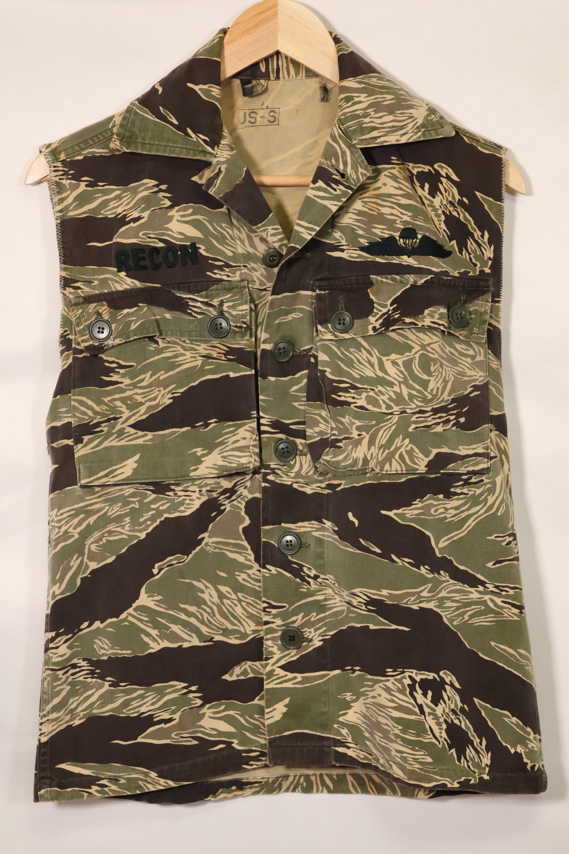 1960s US Cut Okinawa Tiger Tiger Stripe Shirt Modified Vest US-S Used