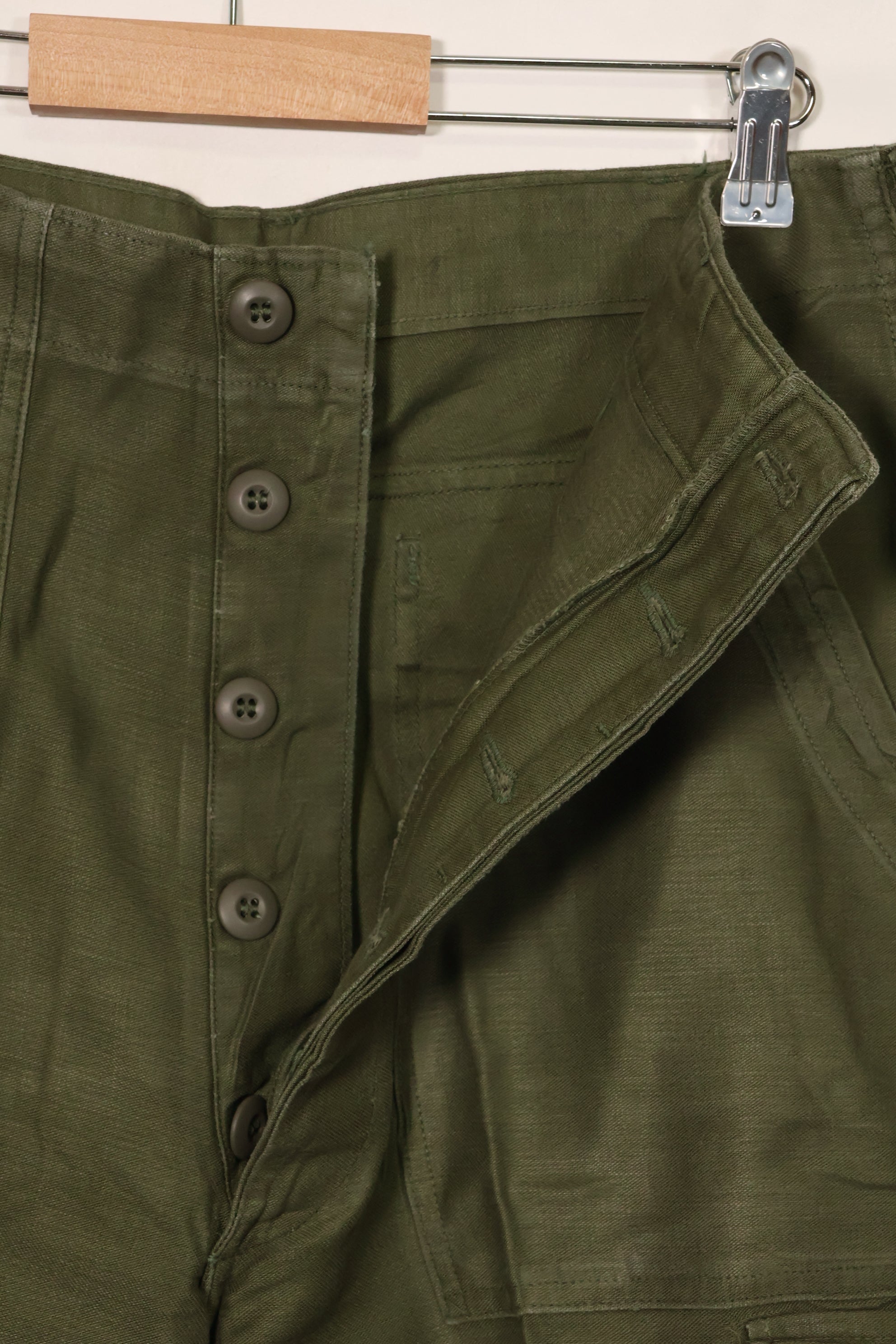 1960s lot OG-107 baker pants with modified cargo pockets, ex-special forces personnel, used F