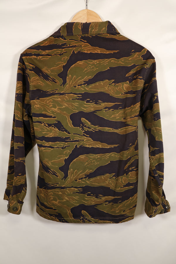 Real A-M Tiger Stripe Shirt Gold Tiger Derivative Pattern in good condition