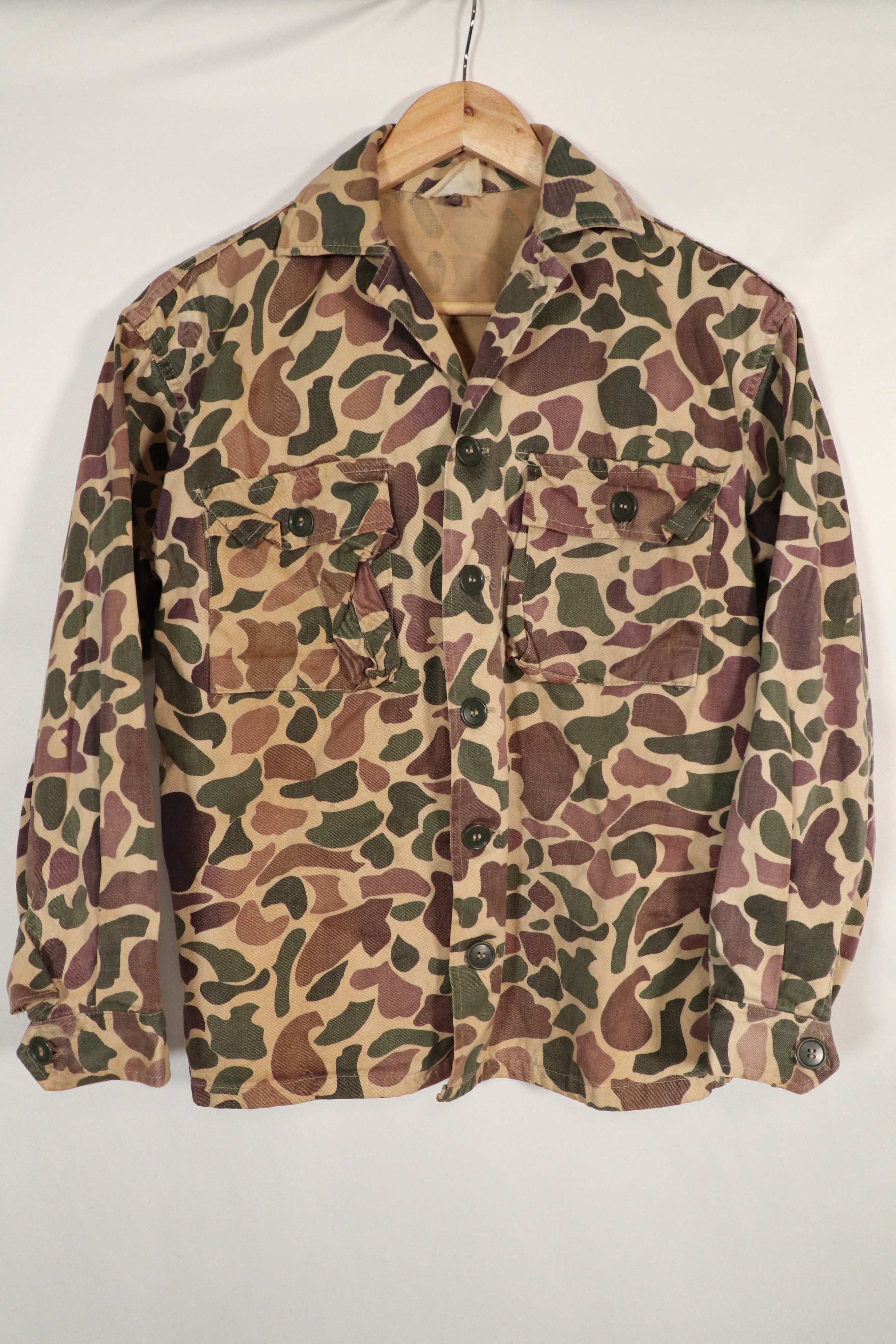 Real CIDG Beogum Camouflage Asian Cut Shirt A-M Faded, used.