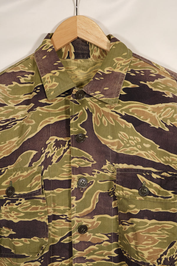 Real Late War Pattern US Size Tiger Stripe Shirt with Pocket Modification Used