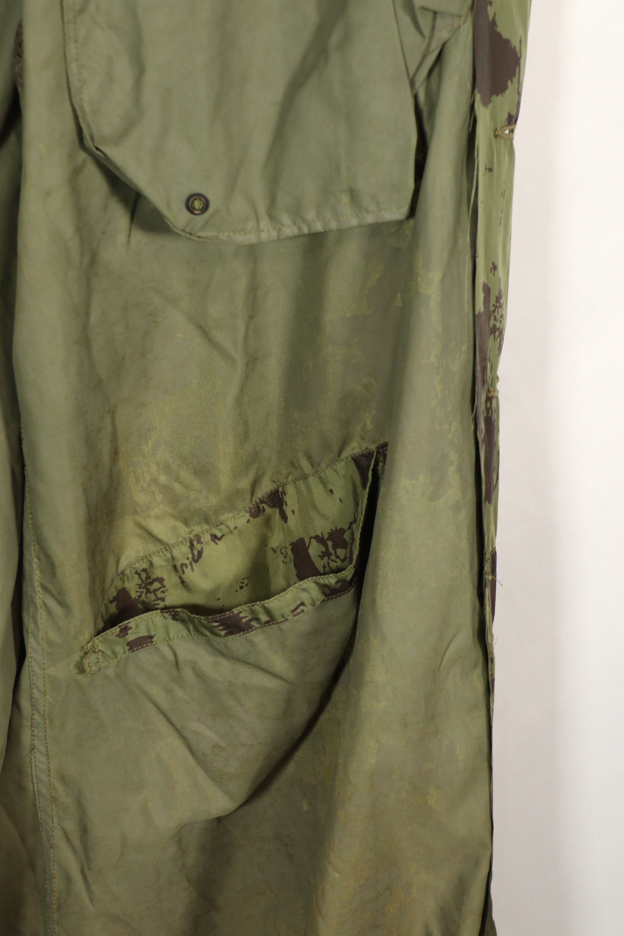 Real 1967 Australian Army raincoat, used, faded, used.