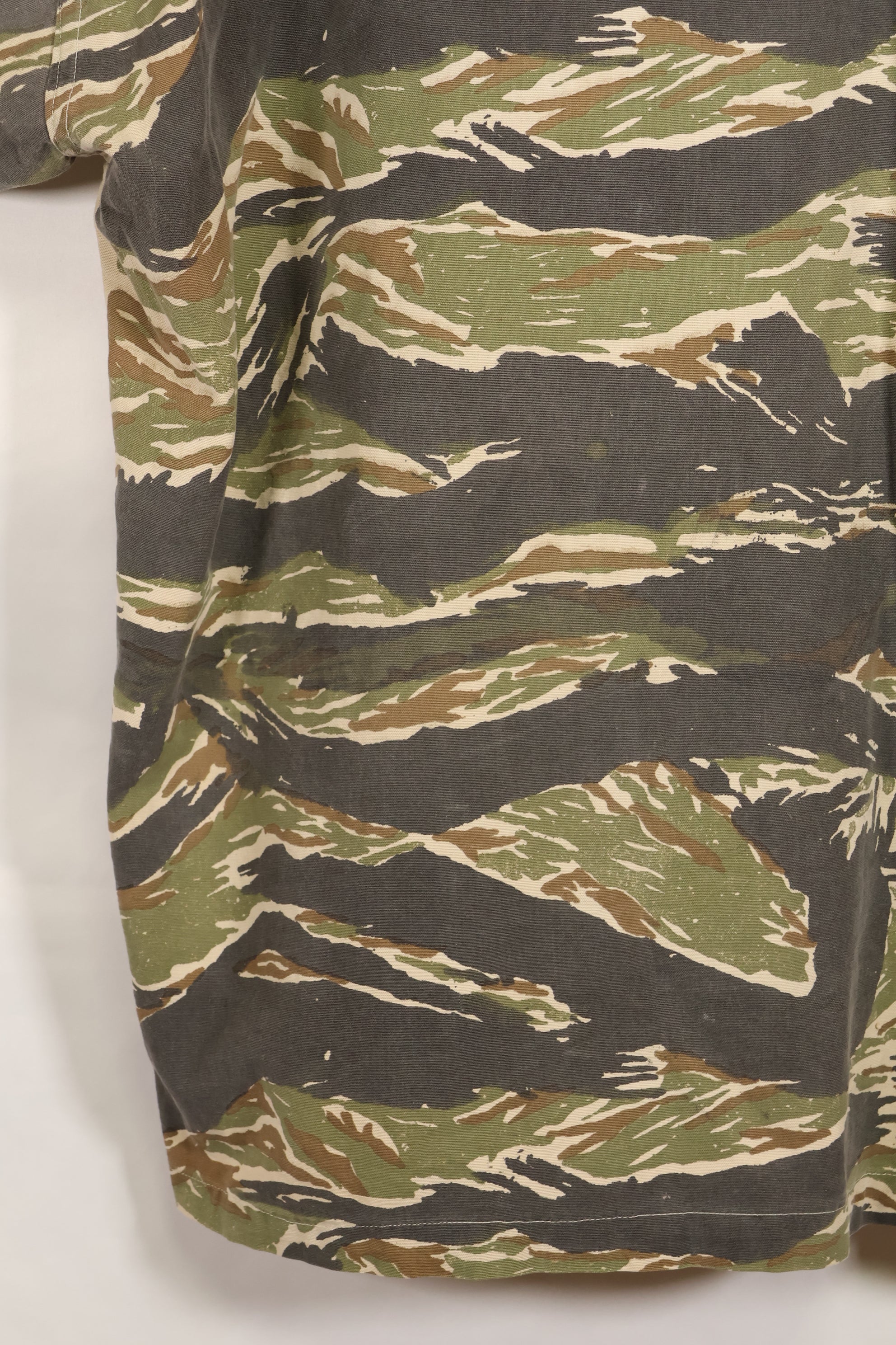 Estimated 1970s locally made tiger stripe short sleeve shirt, used.