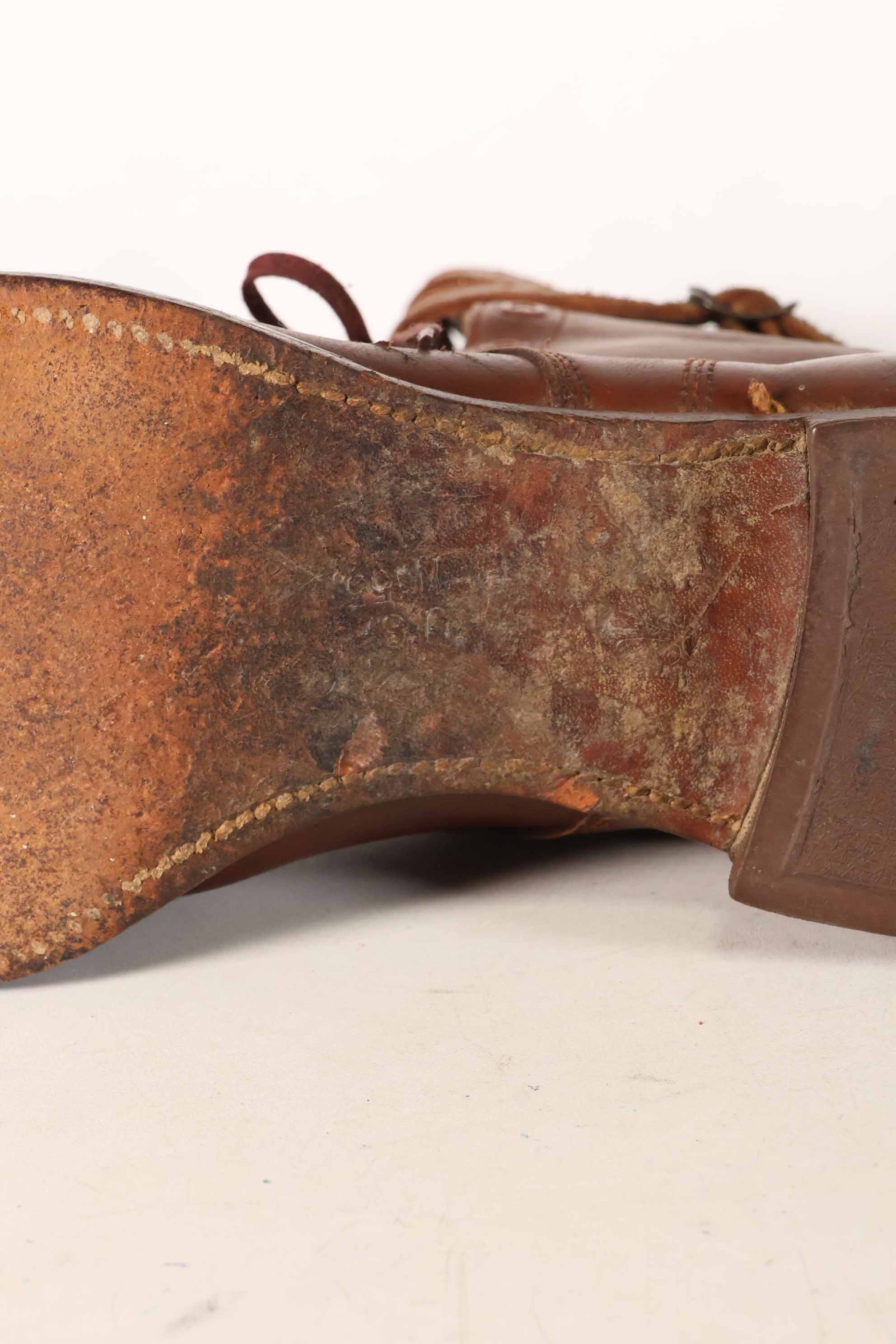 1940's U.S. Army M40 Cavalry shorts boots, 2 buckles, used, B
