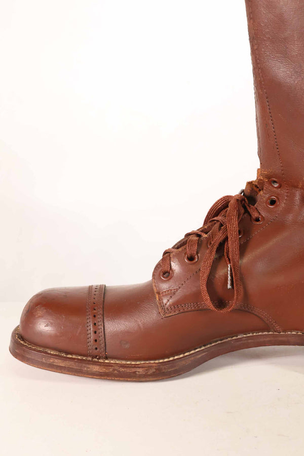 1940's U.S. Army M40 Cavalry Long Boots, 3 buckles, used.