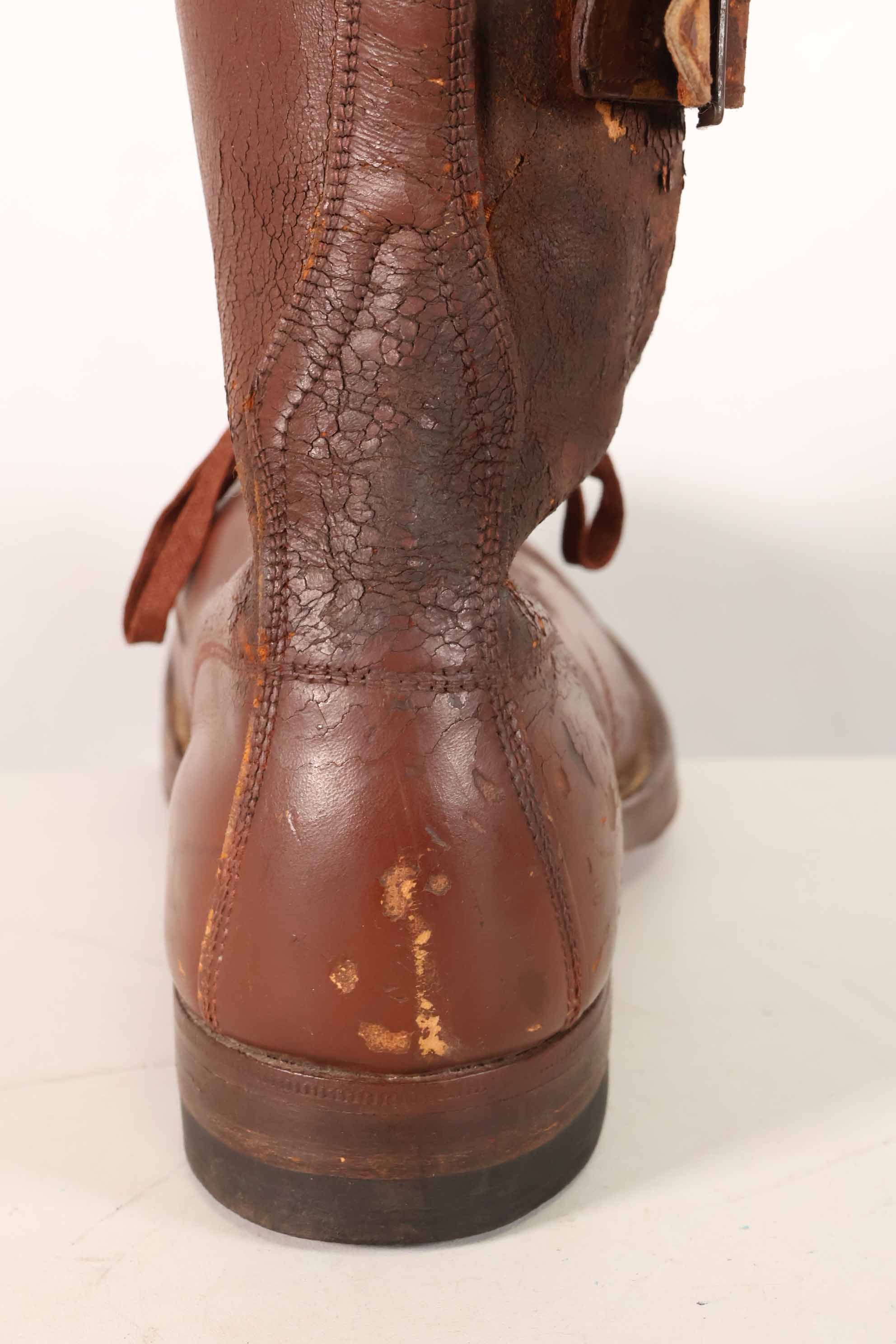 1940's U.S. Army M40 Cavalry Long Boots, 3 buckles, used.