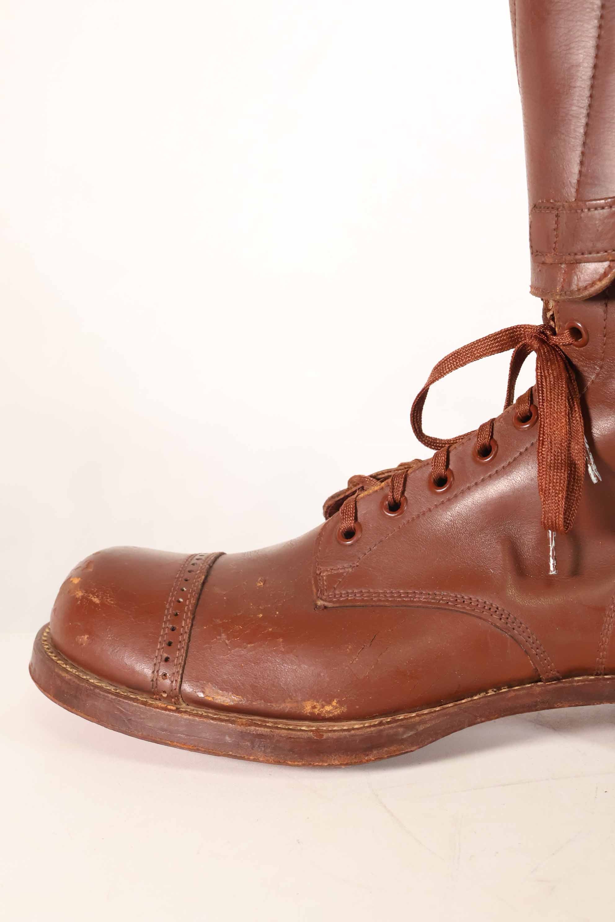 1940's U.S. Army M40 Cavalry Long Boots, 3 buckles, used.
