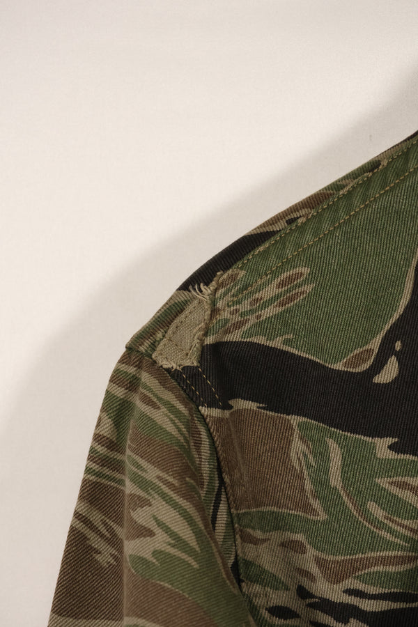 実物　USカット　シルバータイガーストライプ　シャツ　推定US-M　状態良い　背面ステンシルあり