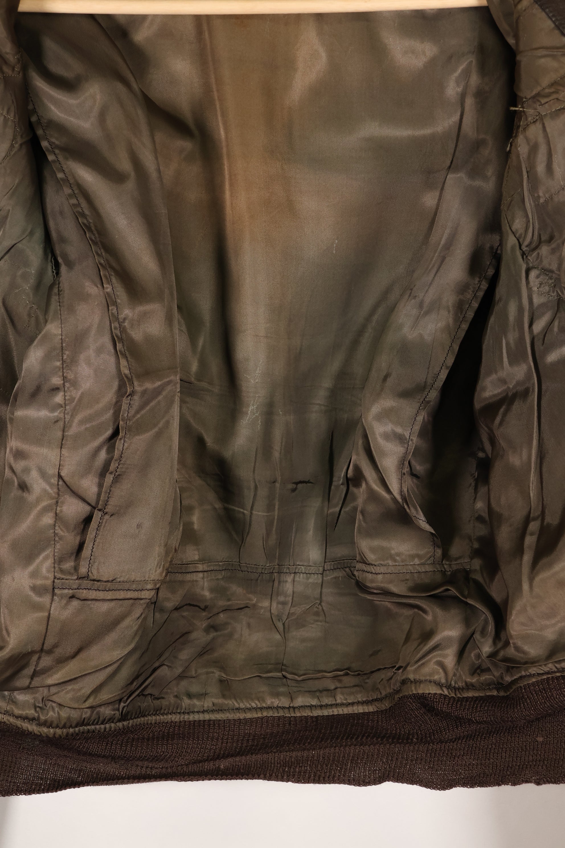 Late 1940s  55J14  U.S. Navy  G-1  Flight Jacket  Very early model  With patches  Rare item