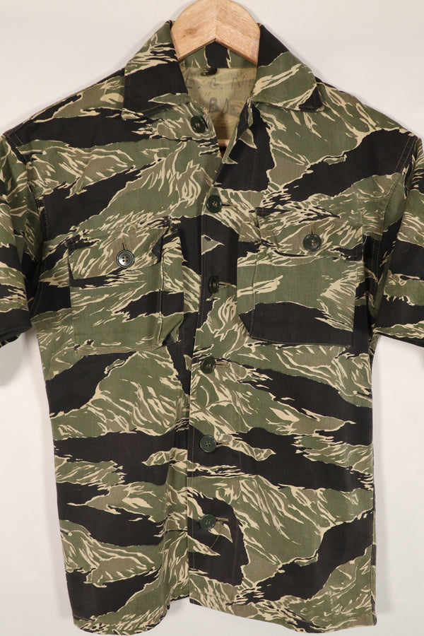 Real Okinawa Tiger Tiger Stripe Shirt JWD Short Sleeve Custom Scratches, etc. Repair Buttons