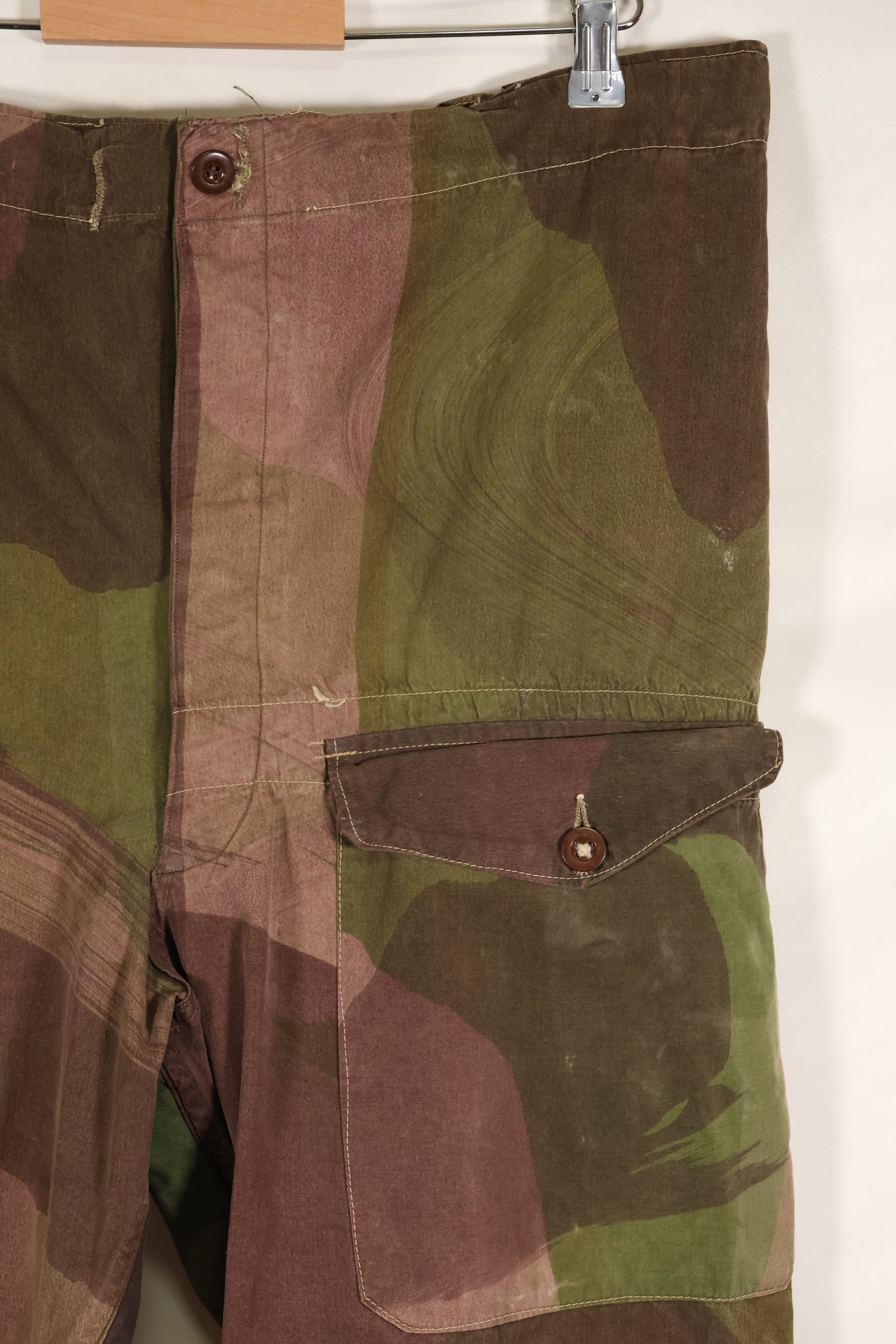 Real British Army SAS Trousers WINDPROOF Camouflage Pants Modified Pants Indochina War Used