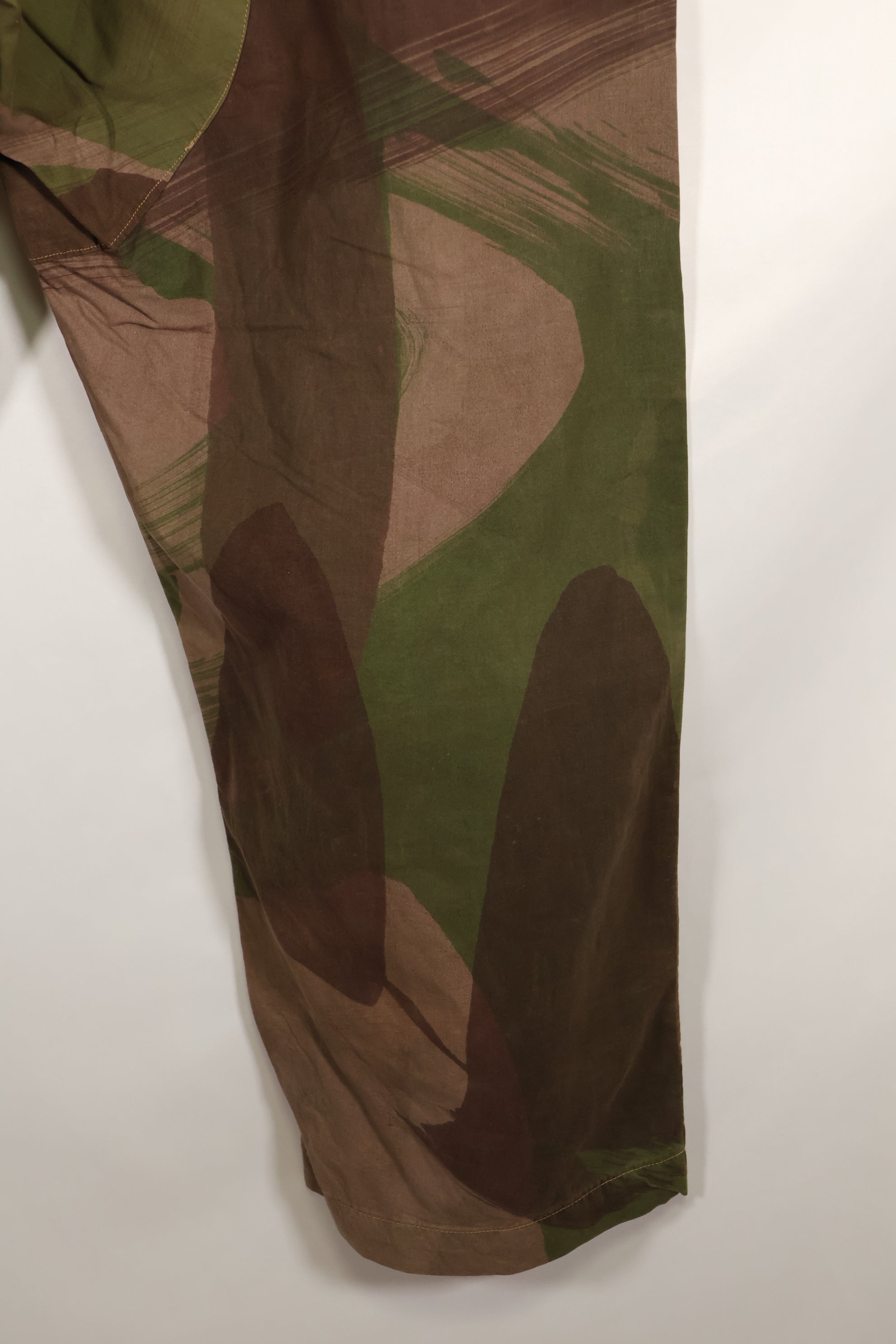 Real British Army SAS Trousers WINDPROOF Camouflage Pants Size No. Unknown Large Used