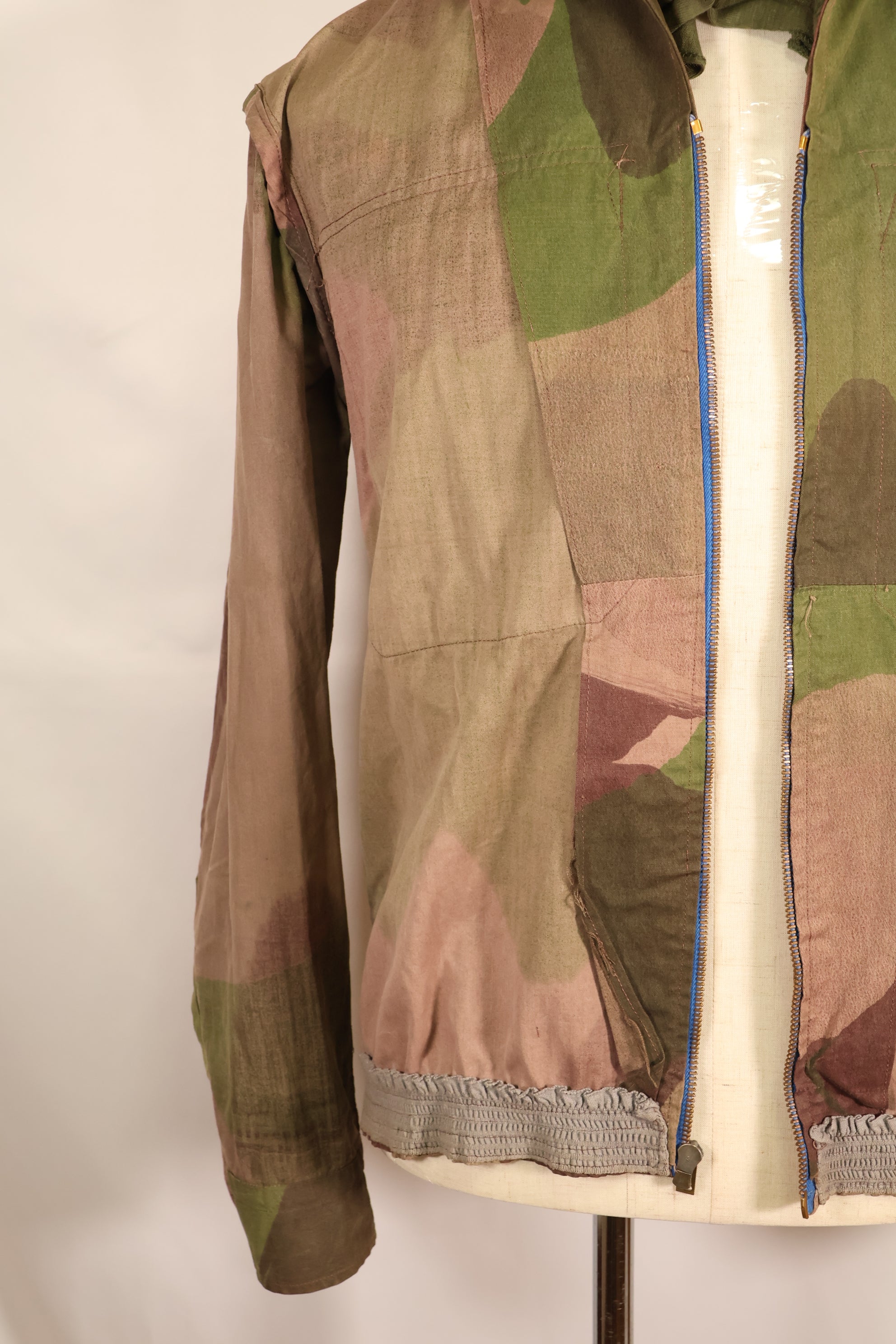 Late 1940s–Early 1950s: French Army Airborne Troops (TAP), Indochina War, Officer’s Privately Procured “Windproof” Camouflage Set