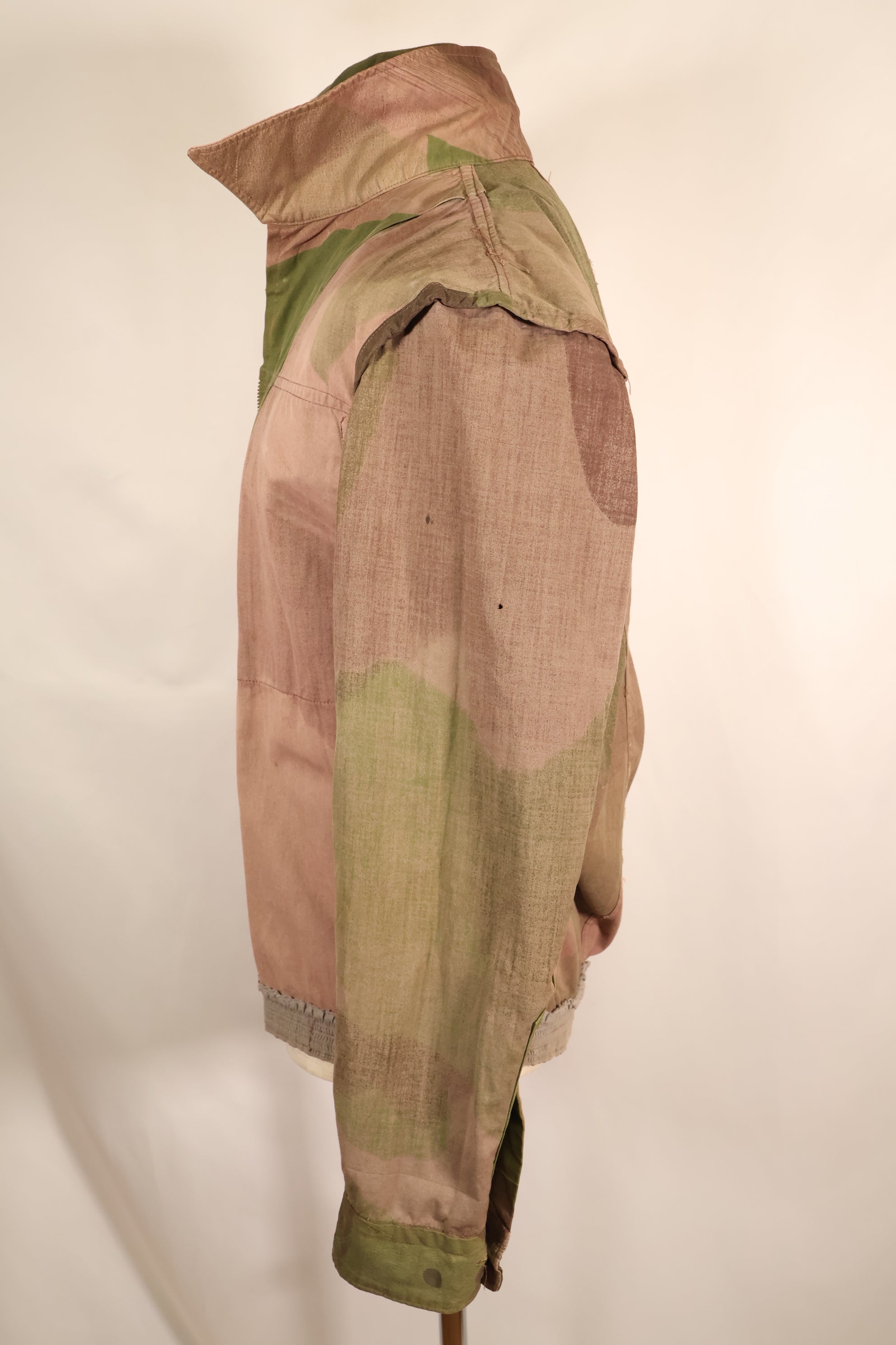 Late 1940s–Early 1950s: French Army Airborne Troops (TAP), Indochina War, Officer’s Privately Procured “Windproof” Camouflage Set
