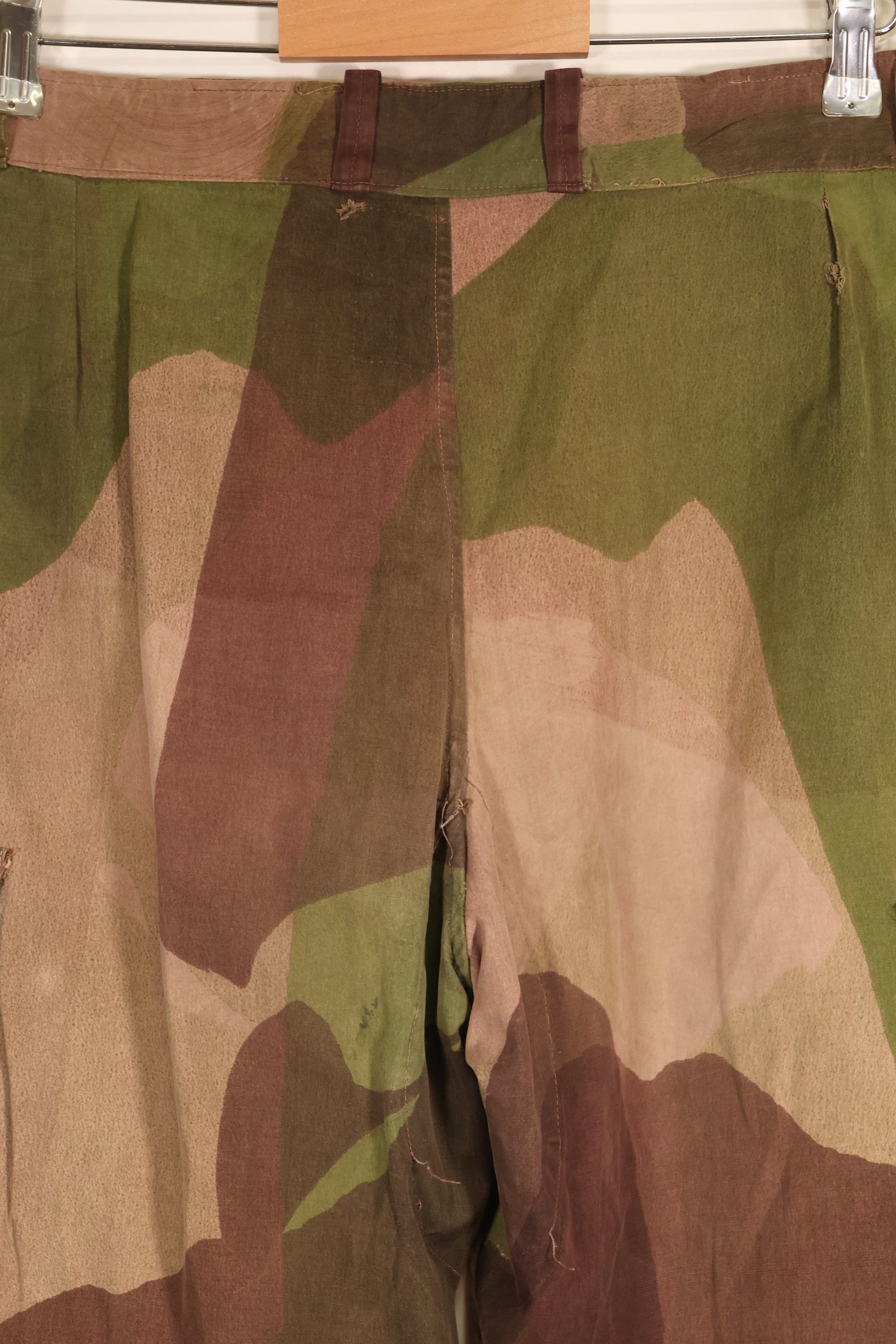 Late 1940s–Early 1950s: French Army Airborne Troops (TAP), Indochina War, Officer’s Privately Procured “Windproof” Camouflage Set