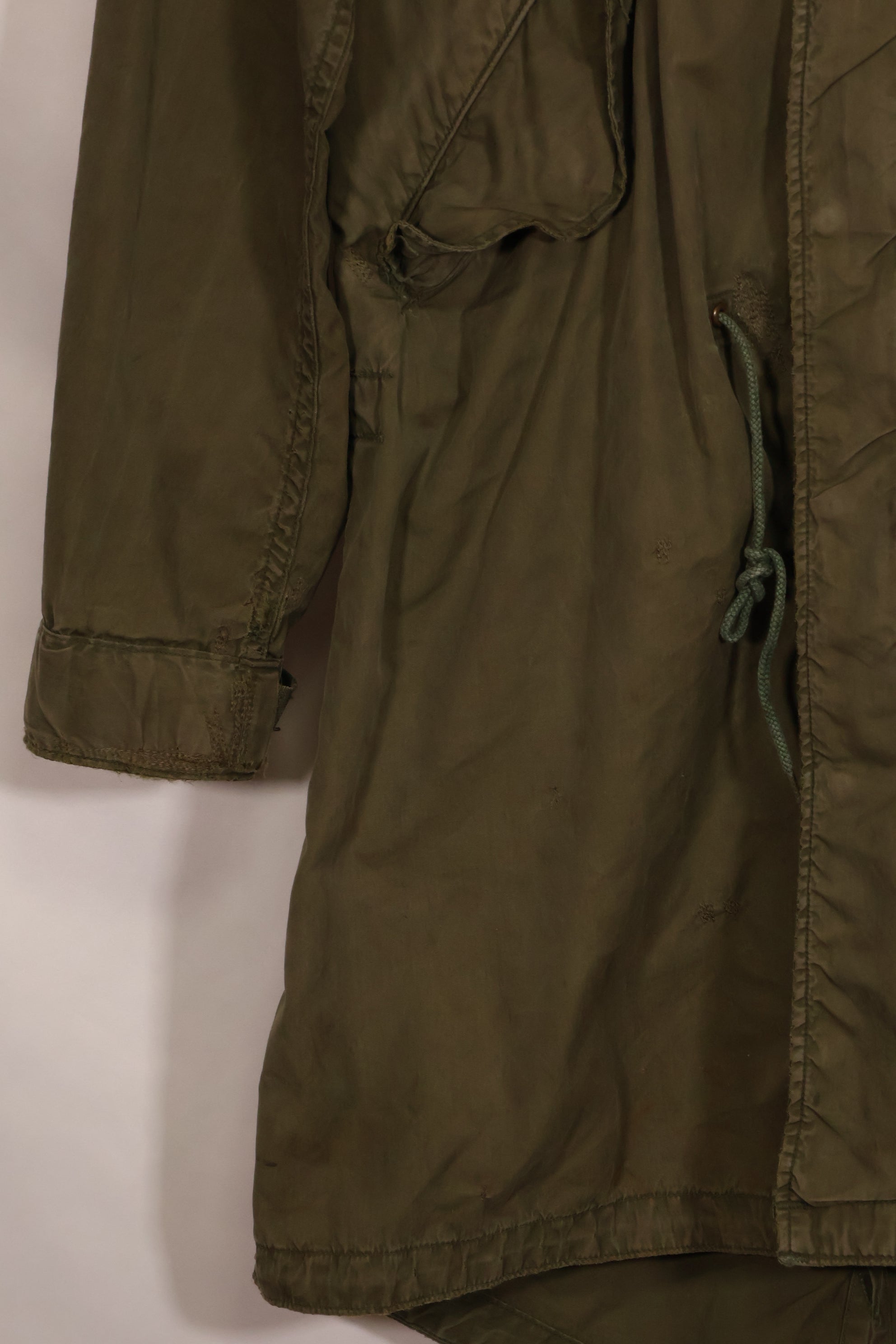 1950's U.S. Soldiers stationed in Europe X-SMALL M51 Field Parka, shell only, with patch, used.