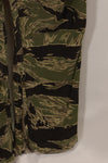 1960s 40L Okinawa Tiger Pattern Tiger Stripe Flight Suit Used