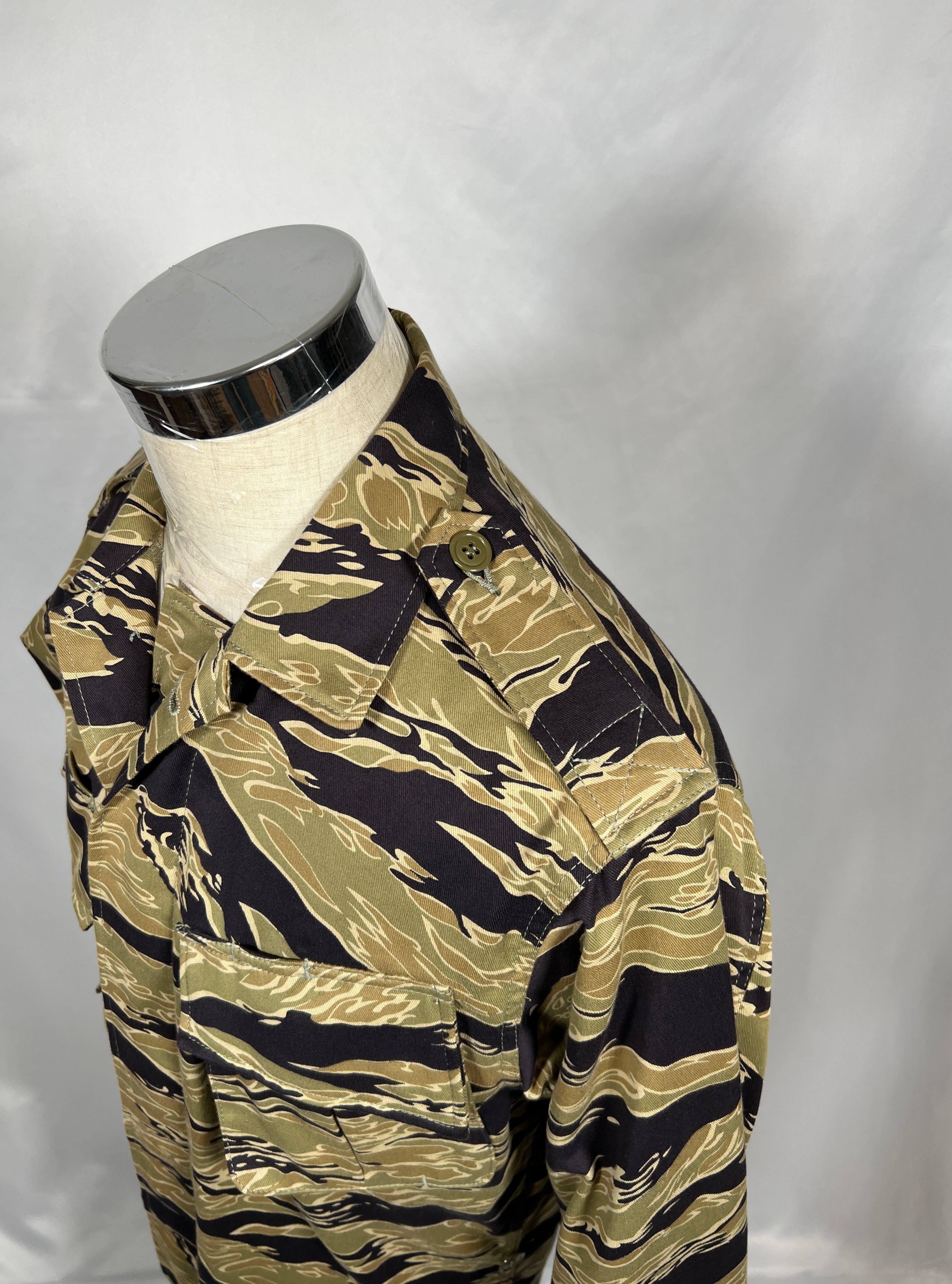  [Delivery in early March 2024]  MILITARIA 1911 Gold Tiger Stripe 2nd Model Jungle Fatigue Jacket MADE IN JAPAN