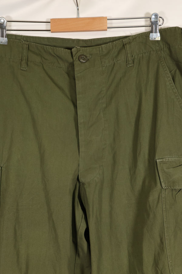 Circa 1967 L-R Non Rip 3rd Model Jungle Fatigue Pants, good condition, used.