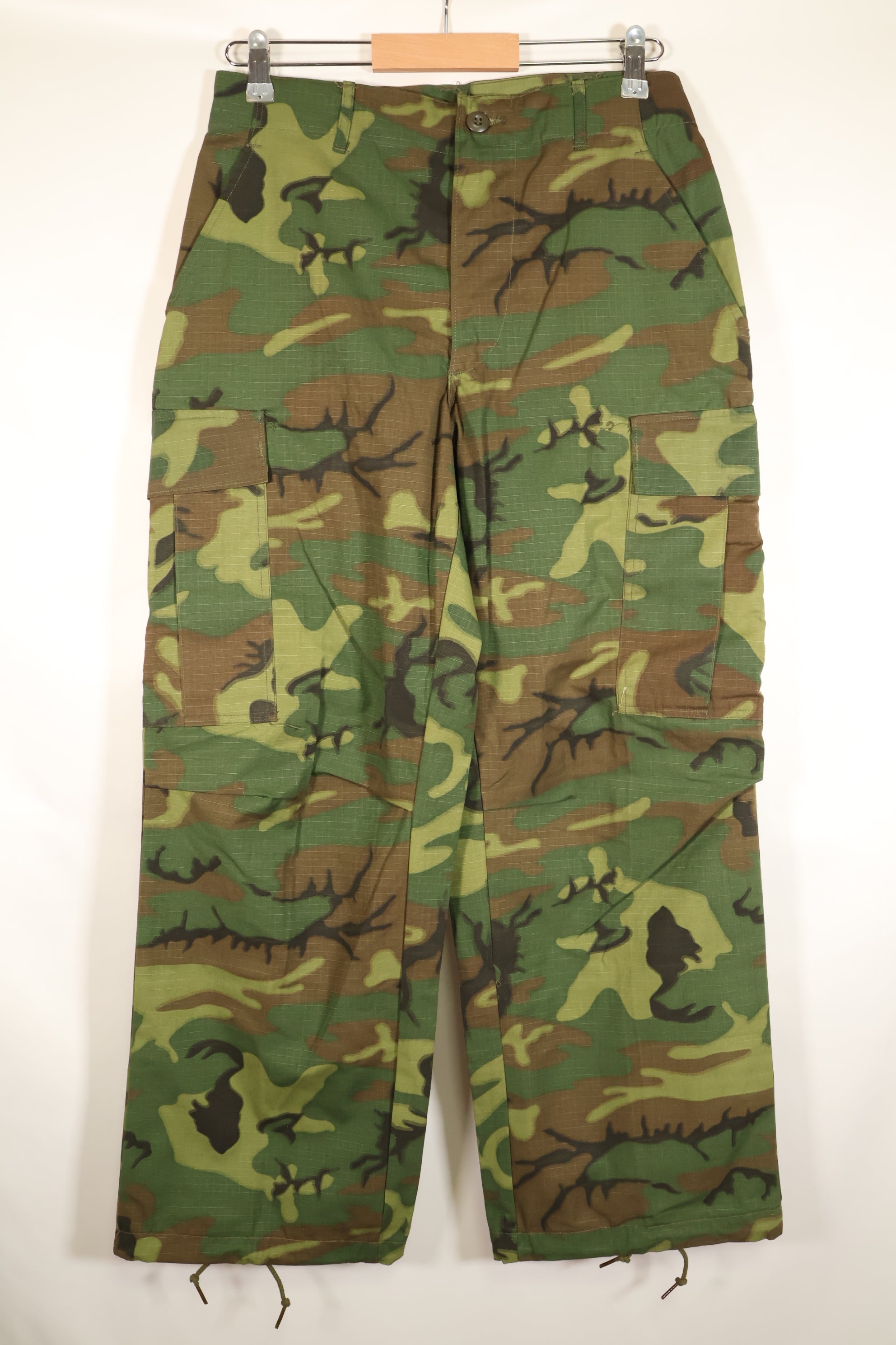 1968 Contract, S-R, Ripstop Fabric, ERDL Leaf Camo, Fatigue Pants, Good Condition, Used