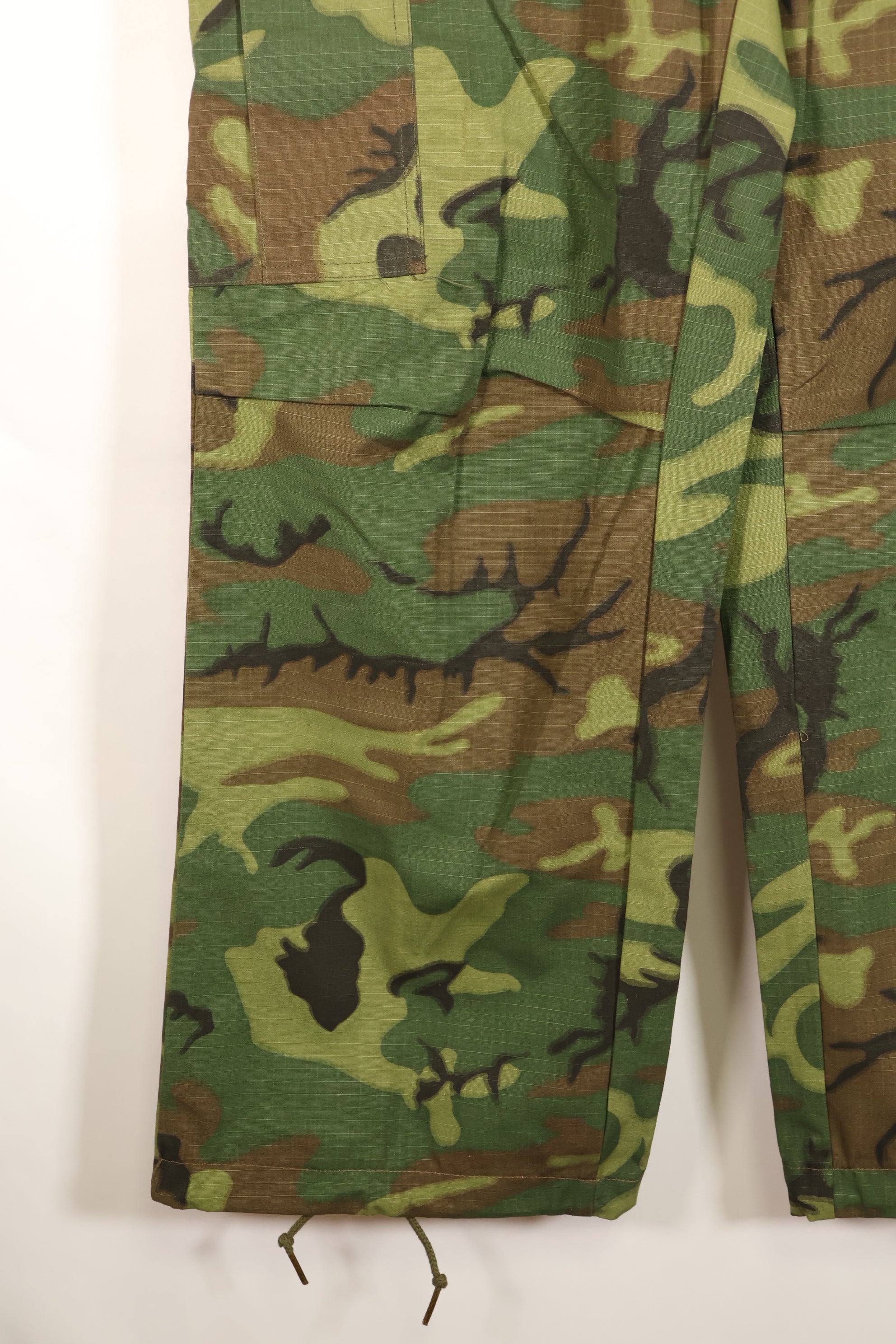 1968 Contract, S-R, Ripstop Fabric, ERDL Leaf Camo, Fatigue Pants, Good Condition, Used