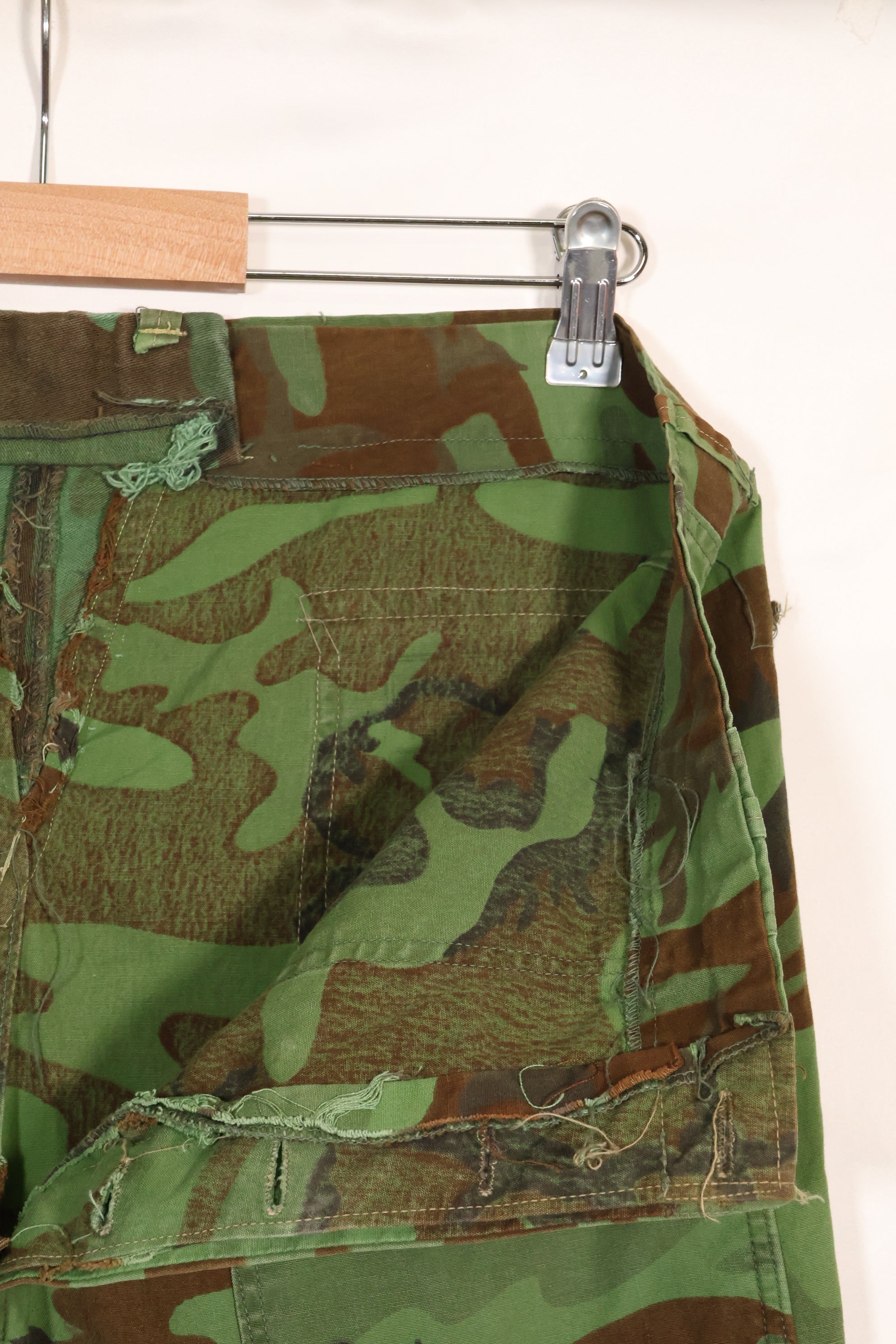 1960's Poplin ARVN leaf camouflage pants, size large, light fabric, rare, used.