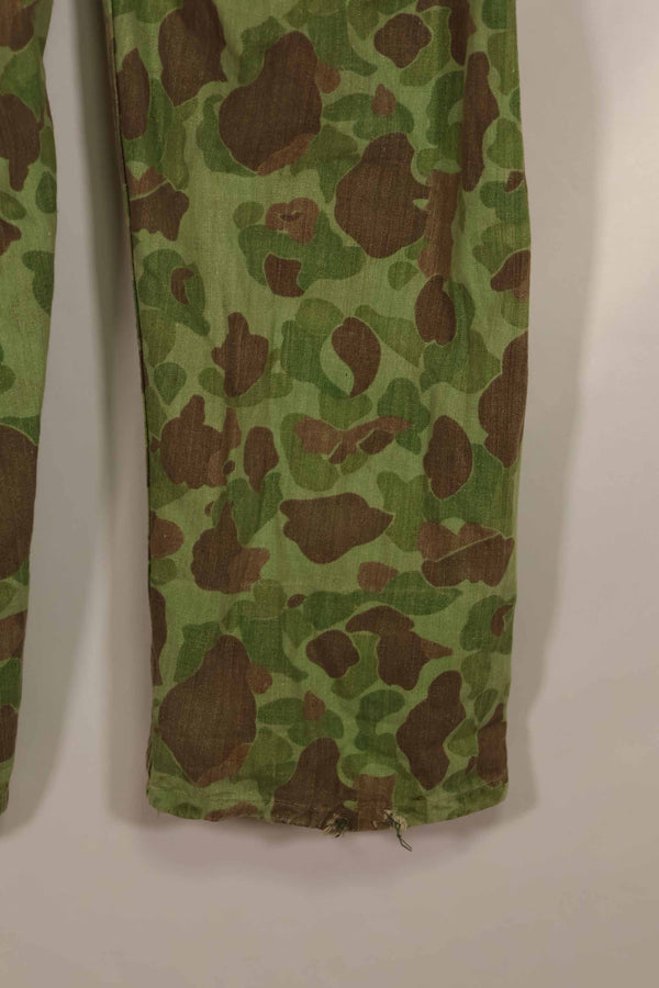 Real 1940s WWII U.S. Marine Corps P44 grogskin camouflage pants, used.