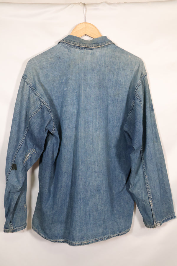 1930s U.S. Army denim pullover shirt, 3 buttons, used.