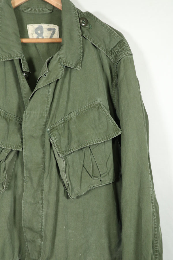 Real 2nd Model Jungle Fatigue Jacket REGULAR -SMALL Stains and scratches, used.